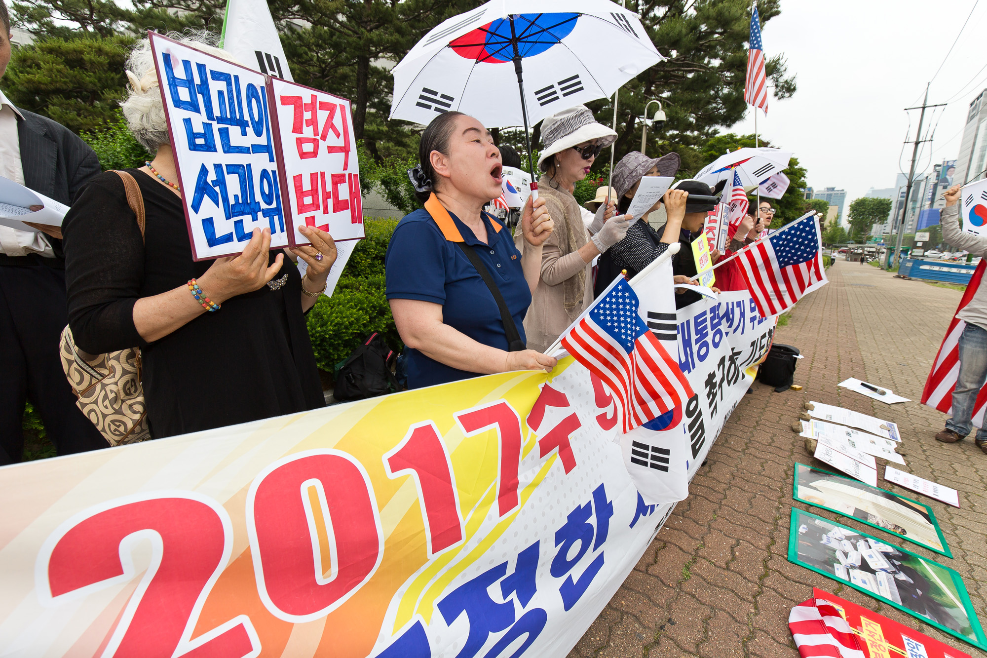 사회;사건사고;시위집회;기자회견;기도회;사기대선진상규명본부;사대본;박사모;박근혜사면;대통령선거부정선거;선고관리위원회;극우주의;반공주의;독재정권;극우단체;탄기국;태극기집회