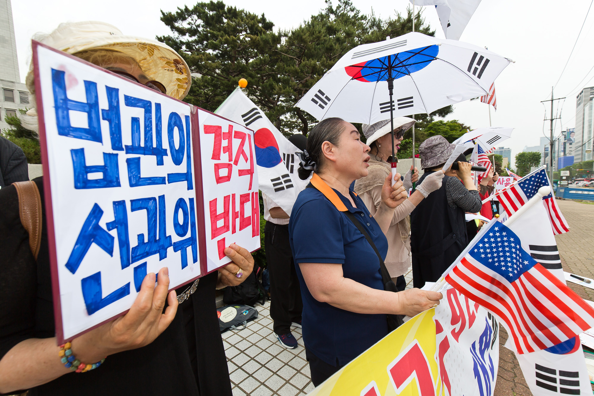 사회;사건사고;시위집회;기자회견;기도회;사기대선진상규명본부;사대본;박사모;박근혜사면;대통령선거부정선거;선고관리위원회;극우주의;반공주의;독재정권;극우단체;탄기국;태극기집회