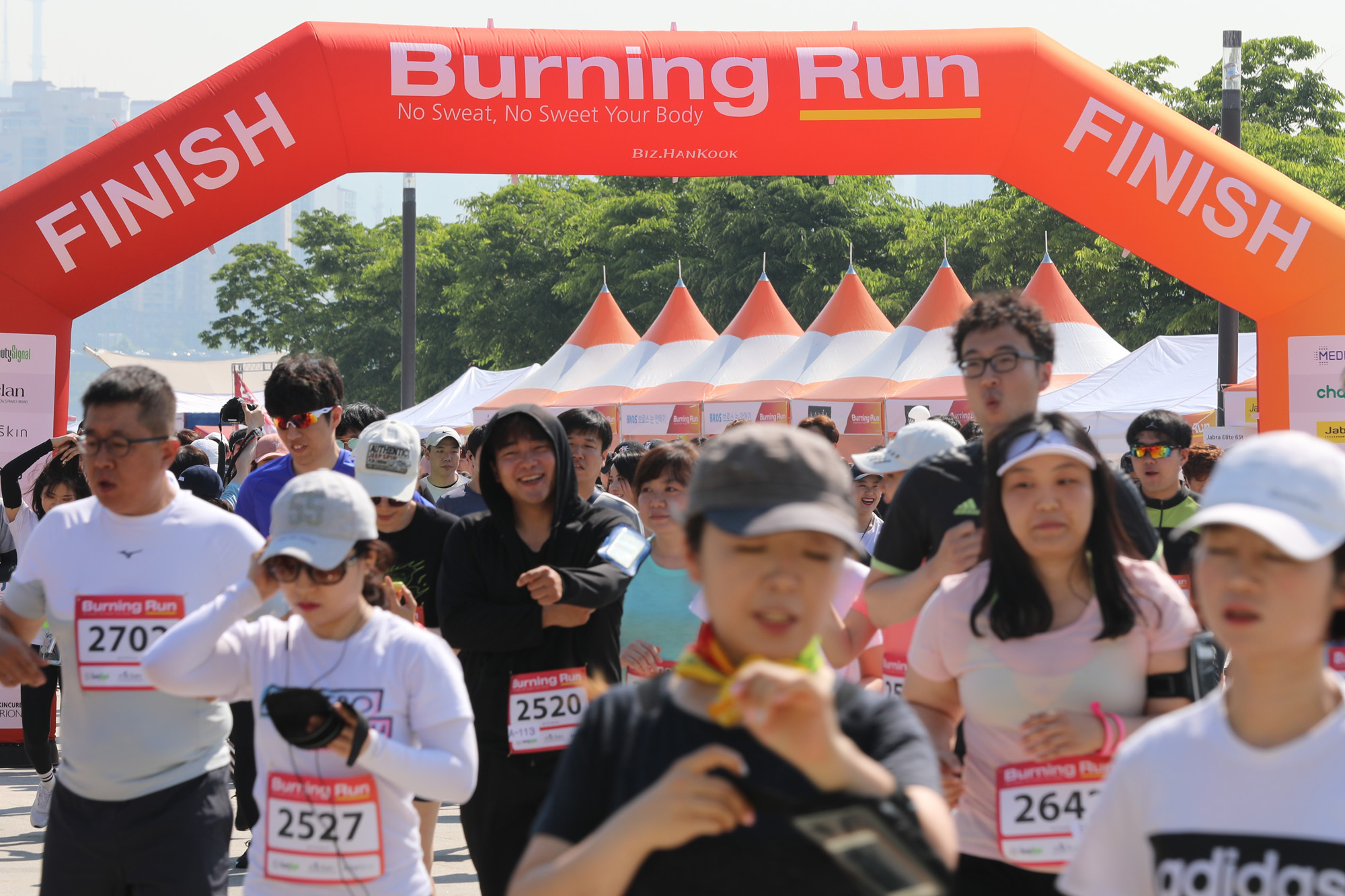 스포츠;버닝런2018;비즈한국마라톤