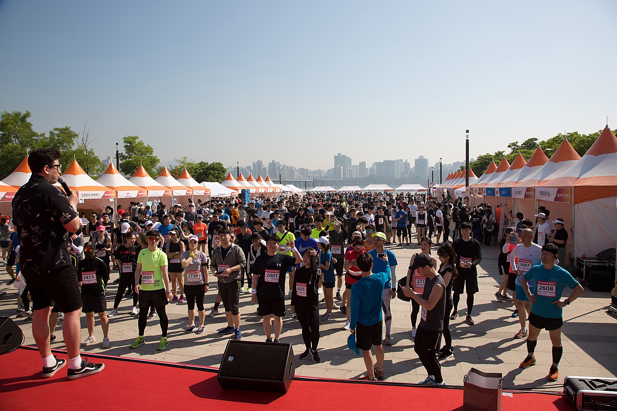 행사;마라톤;런닝;버닝런;비즈한국;일요신문;한강;여의도;고수부지