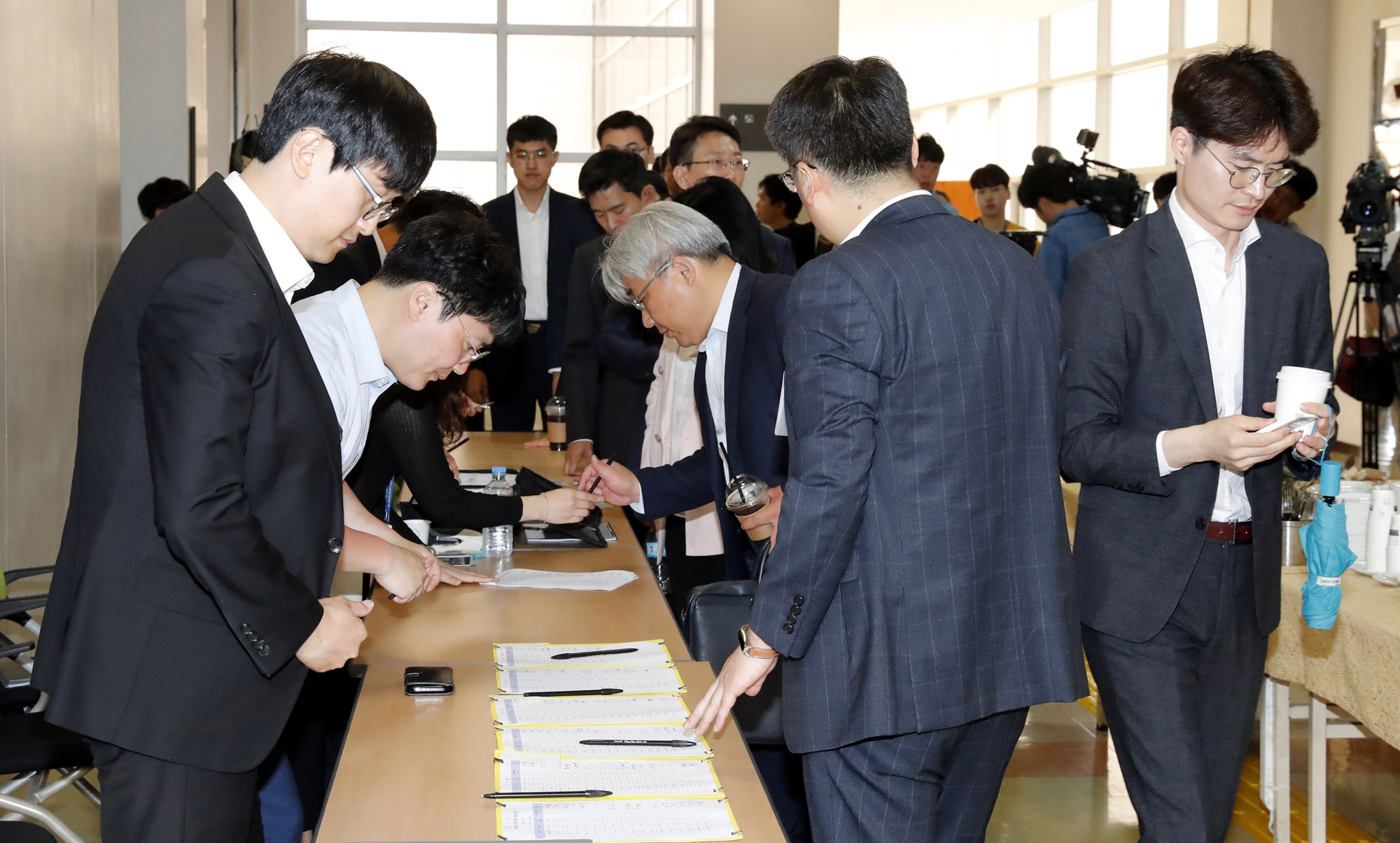 정부;사법부;법관;법관회의;전국법관회의;사법연수원