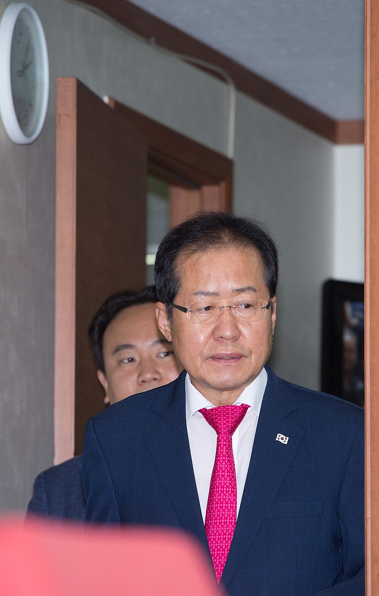 정치;정당;자유한국당;최고위원회의;혼준표;당대표;사퇴