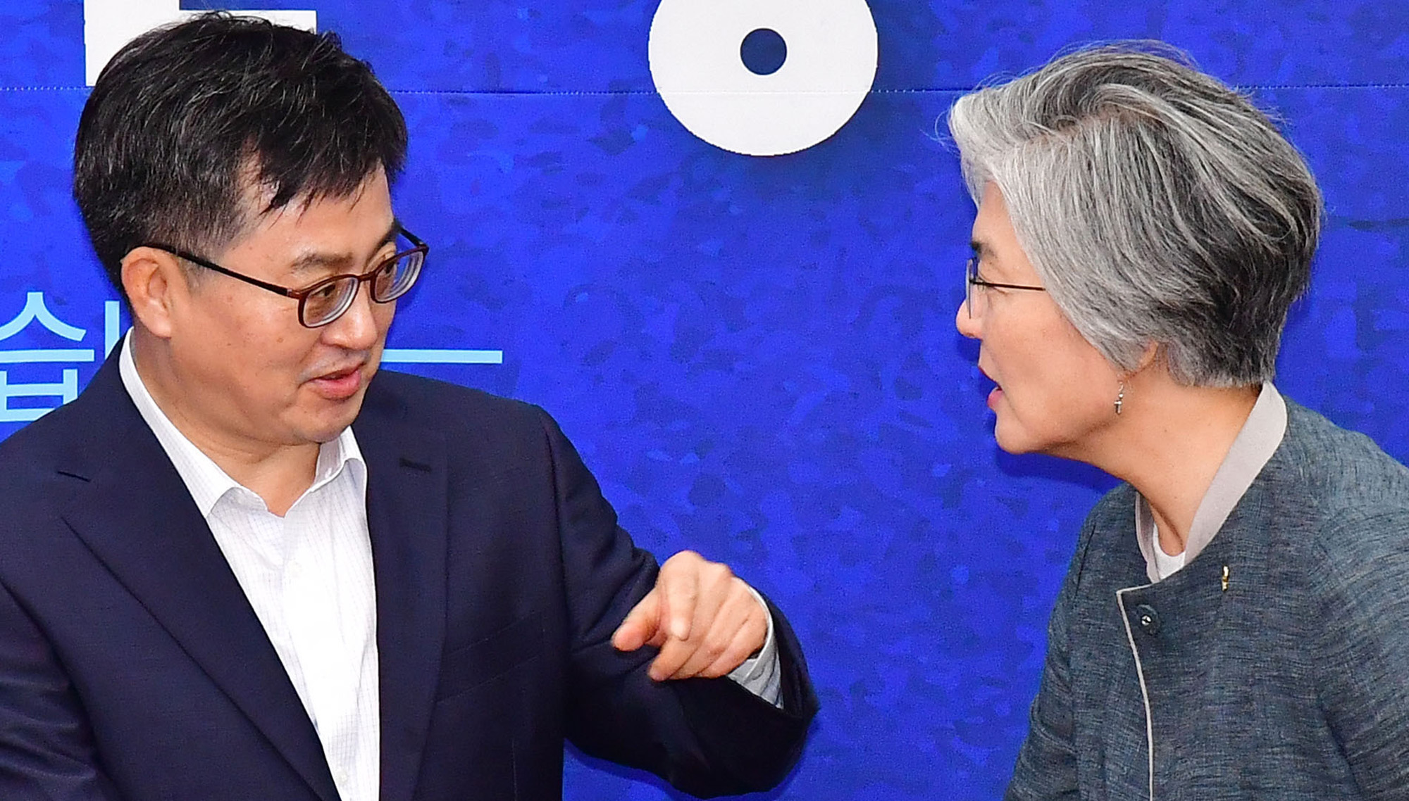 정치국회;더불어민주당;고위당정청;추미애대표;이낙연국무총리