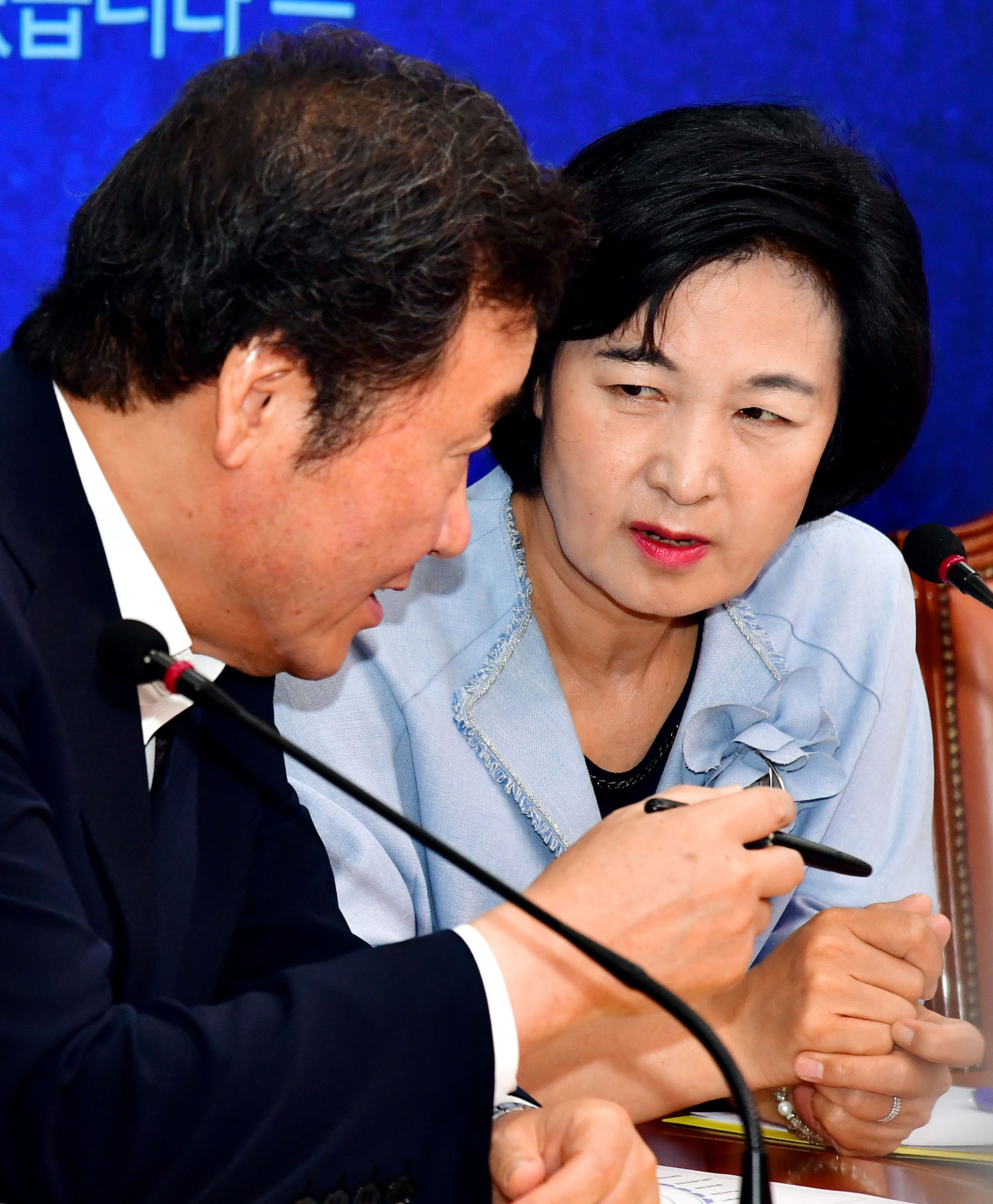 정치국회;더불어민주당;고위당정청;추미애대표;이낙연국무총리