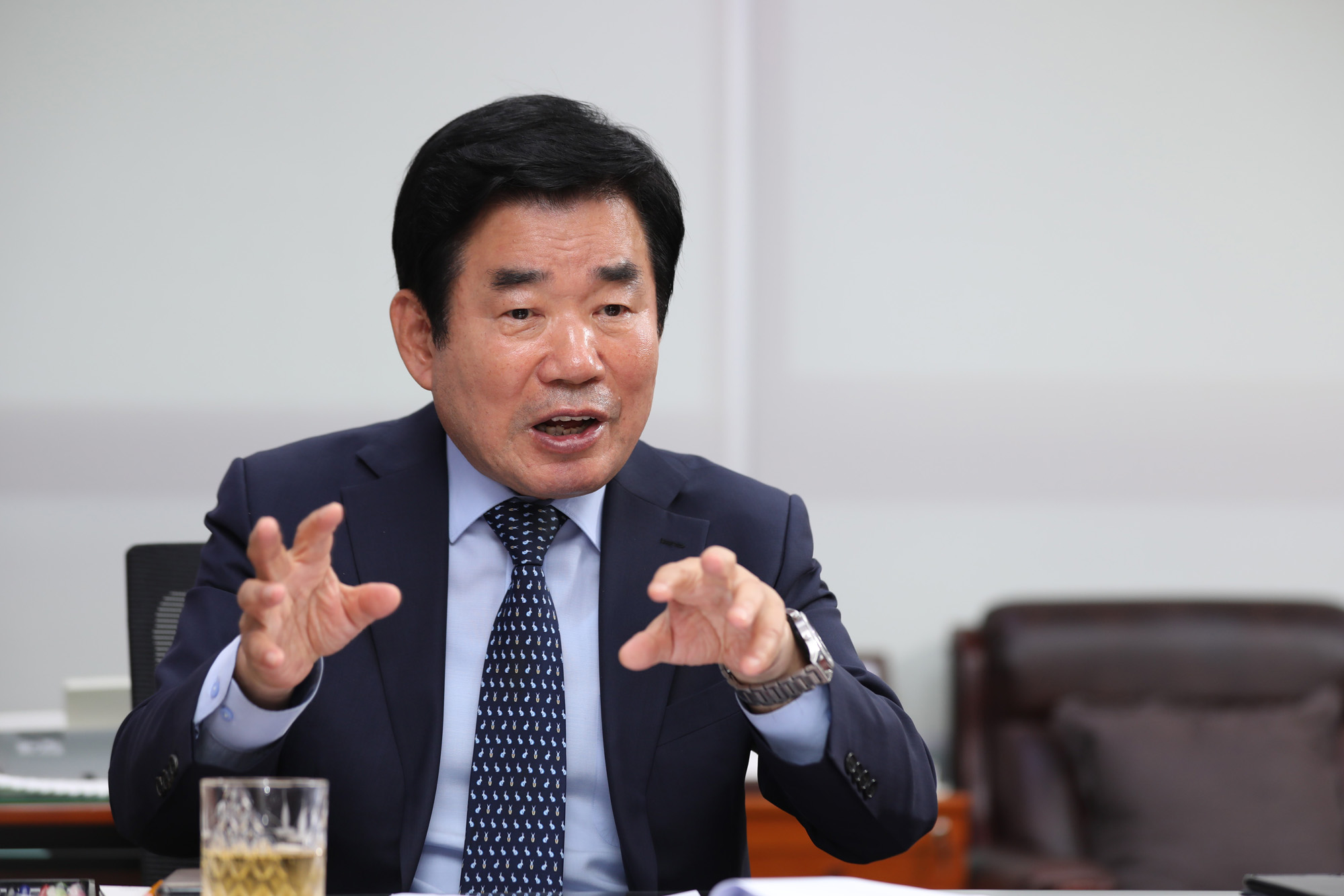 정치국회;김진표;더불어민주당