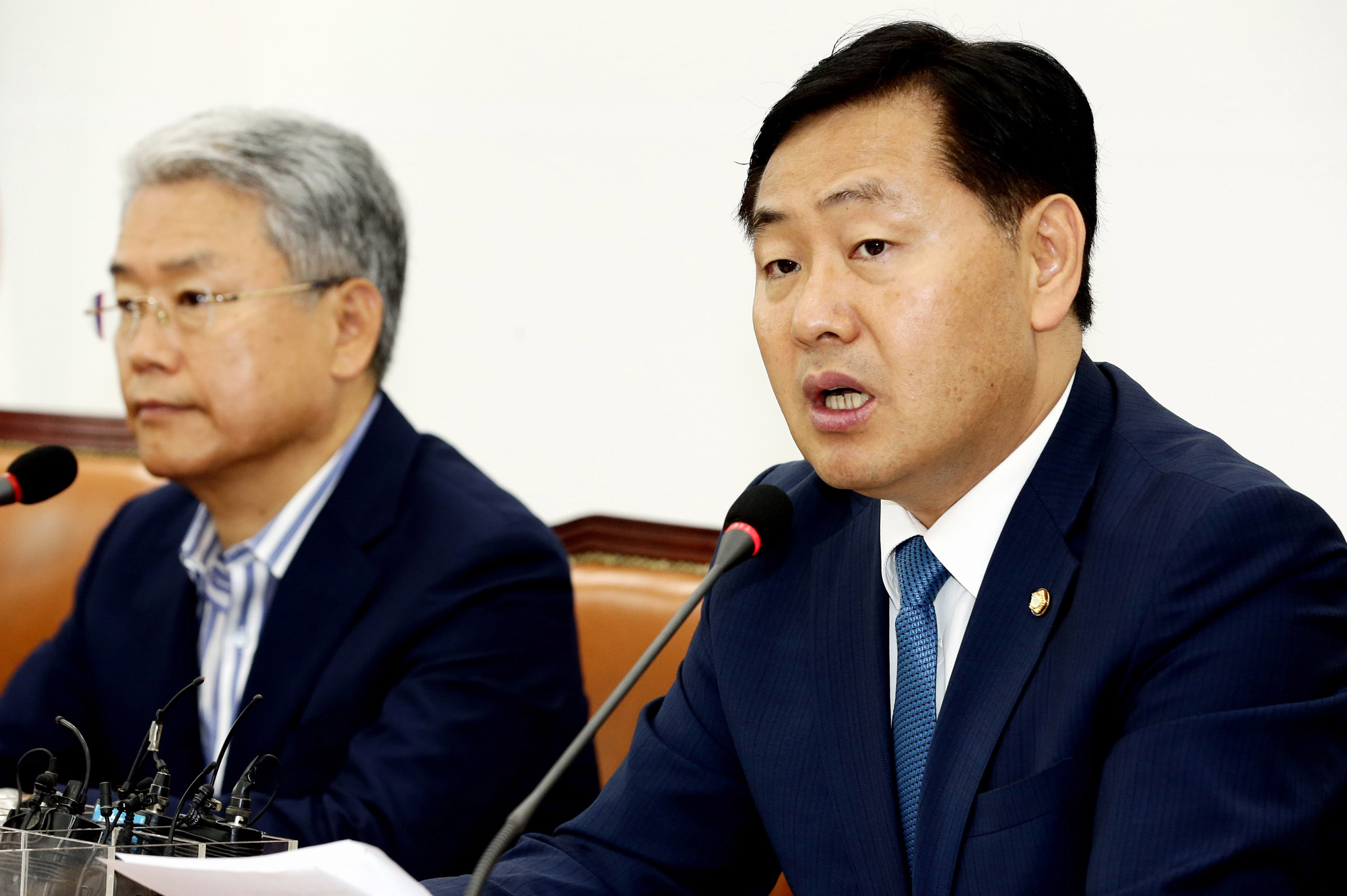 정치국회;바른미래당비상대책위원회의;김관영원내대표