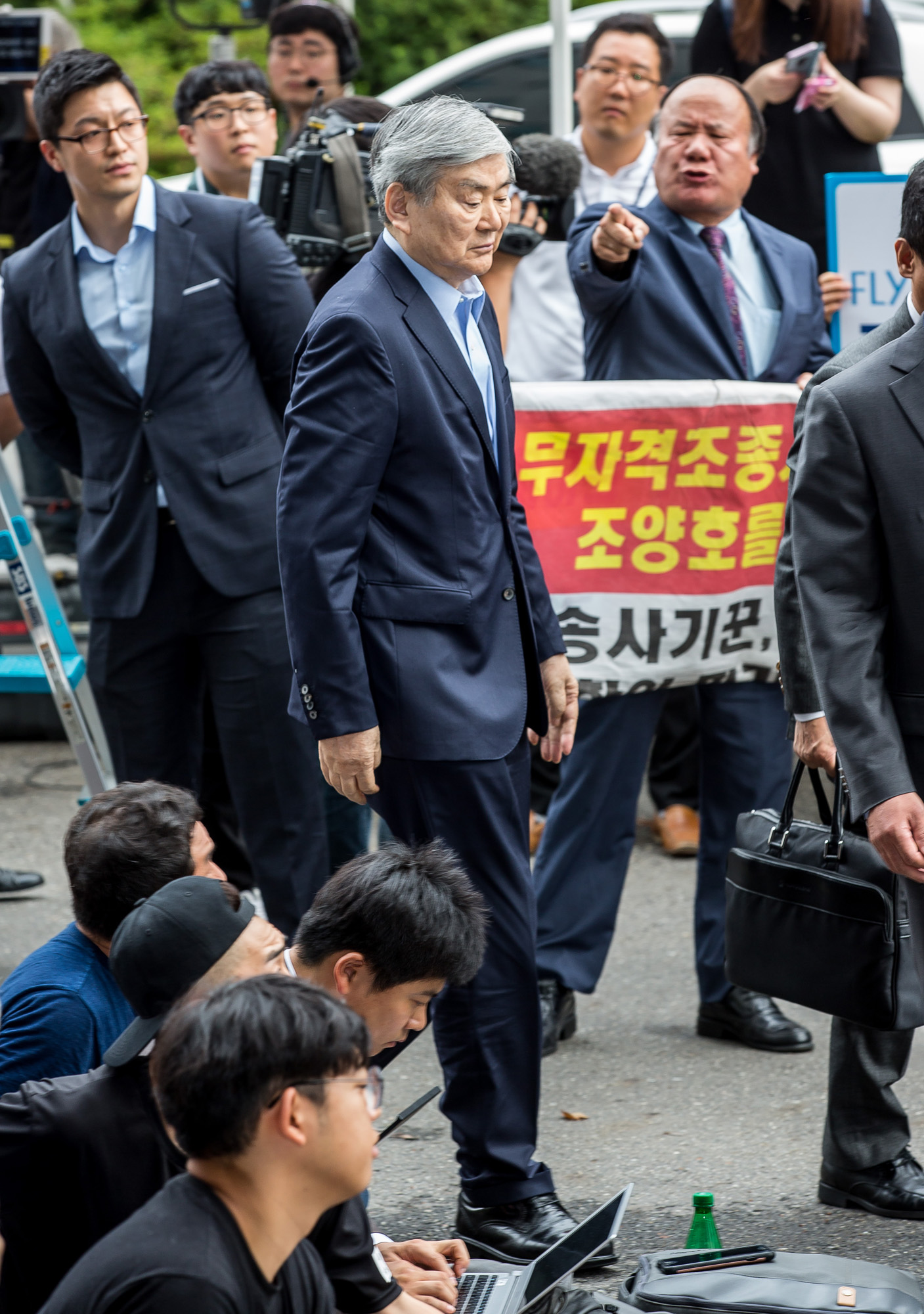 사회;사건사고;대기업;대기업총수;한진그룹;조양호;상속세탈루;비자금조성;대한항공