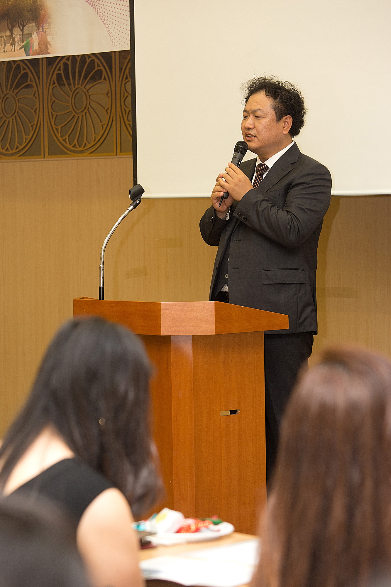 학교;대학교;외국대학교;유학;유학원;오스트리아;프로이드대학;예술치료과정