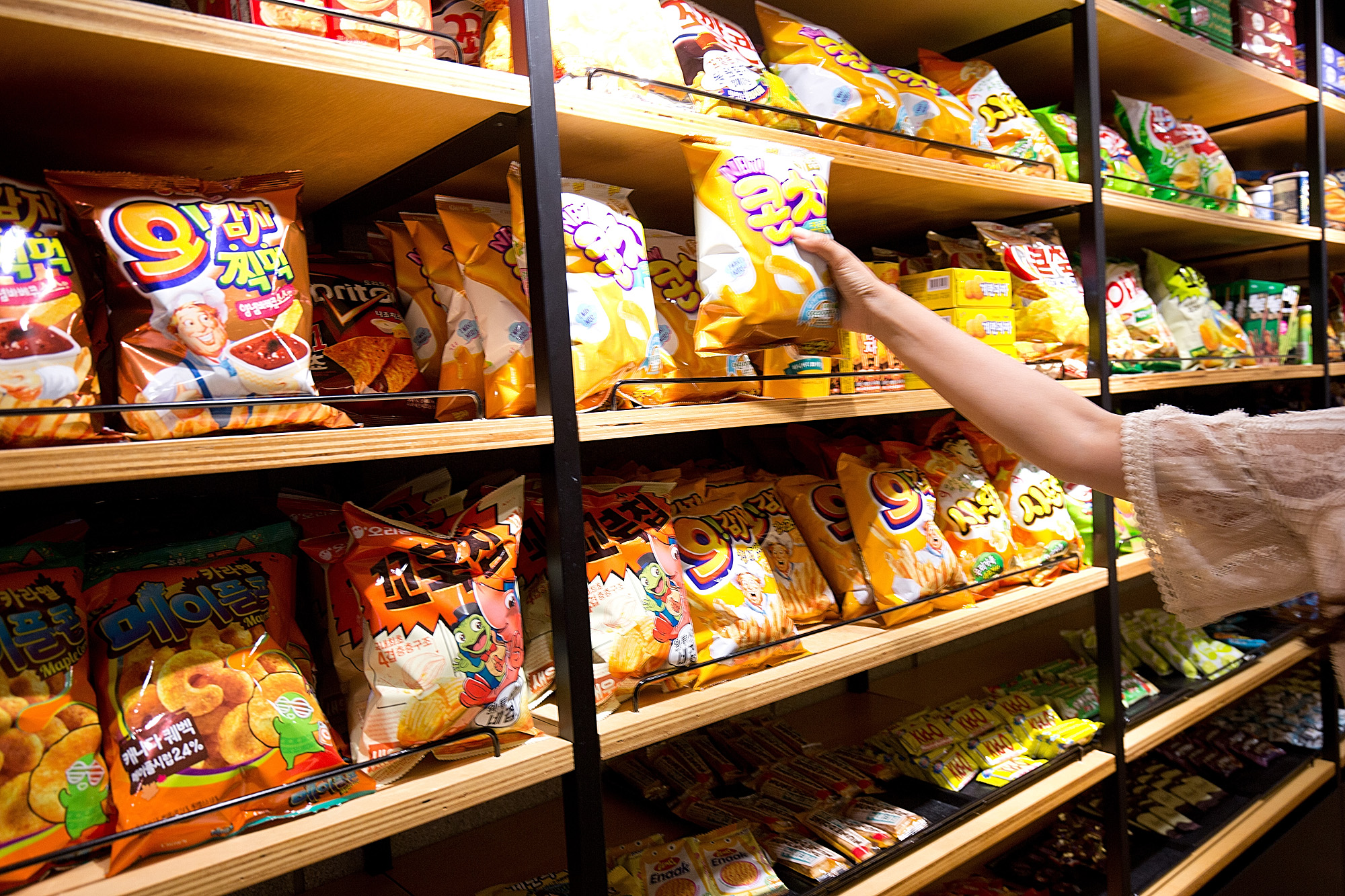 경제;기업;벤쳐;스타트업;페이스북;마약베게;소소시리즈