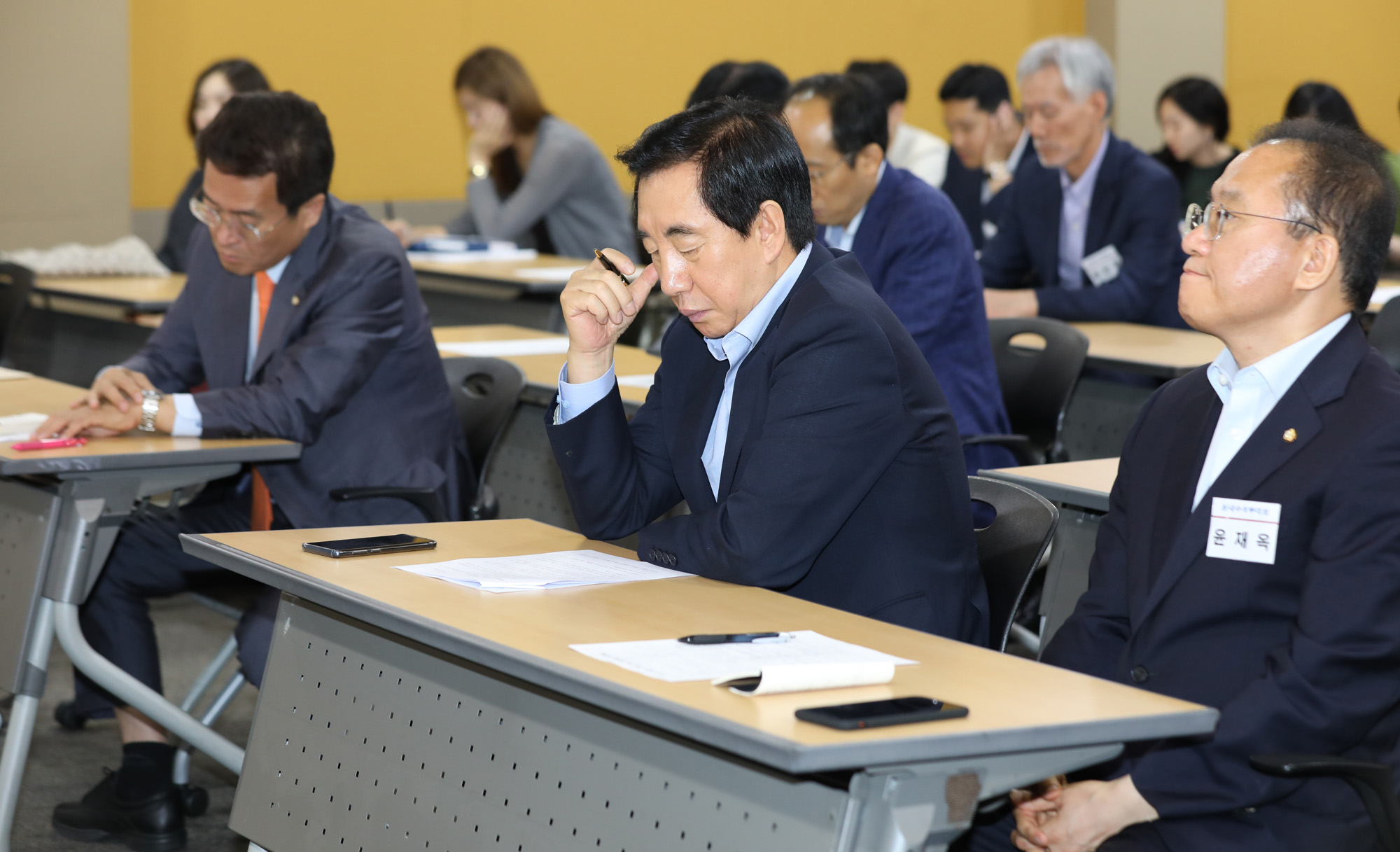 정치;자유한국당정책혁신워크숍;김성태원내대표
