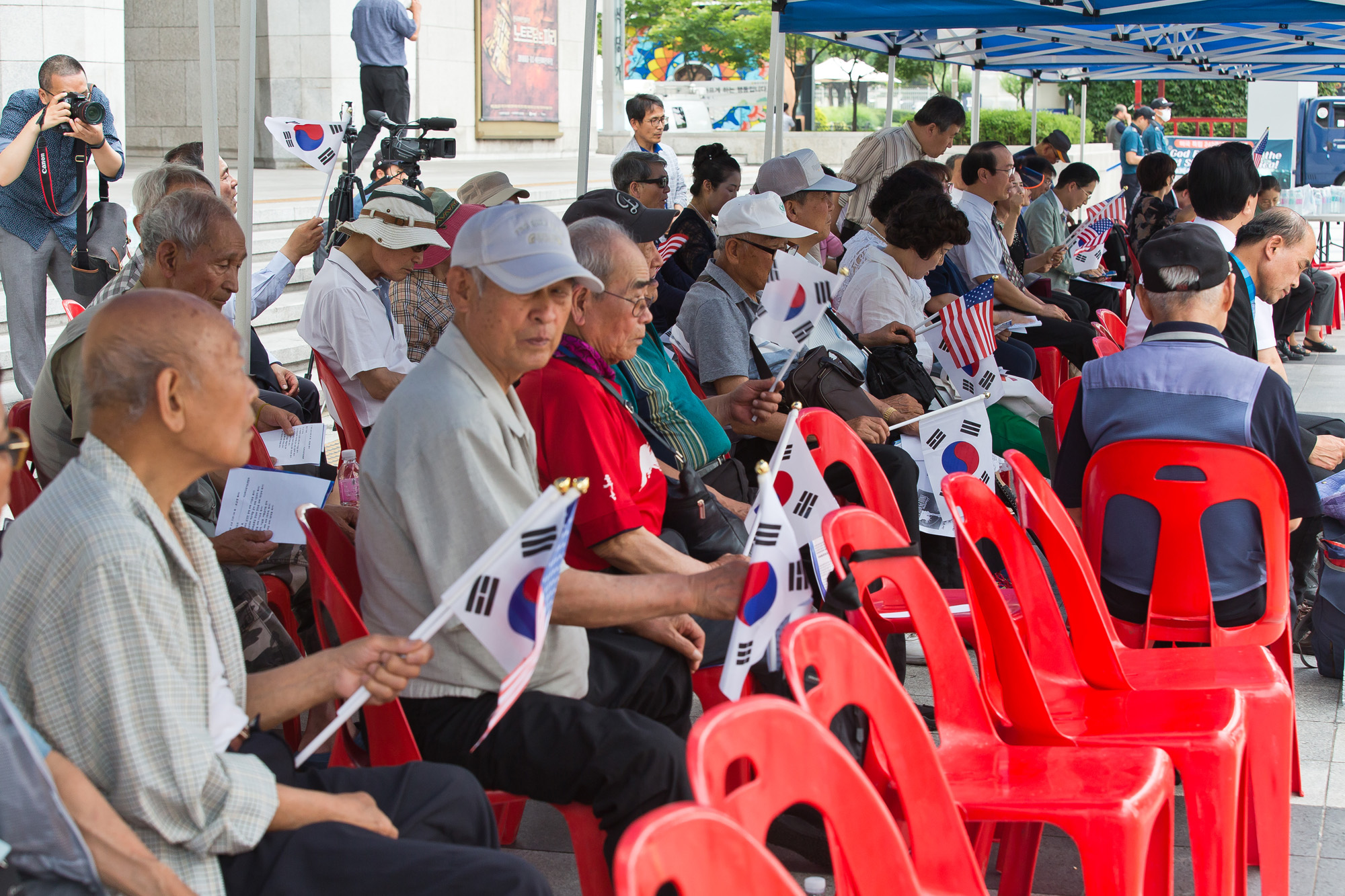 사회;시위집회;기도회;보수단체;극우단체;국정원;국가정보원;우파단체;한국자유연합;자유한국연합;미국독립기념일축하집회