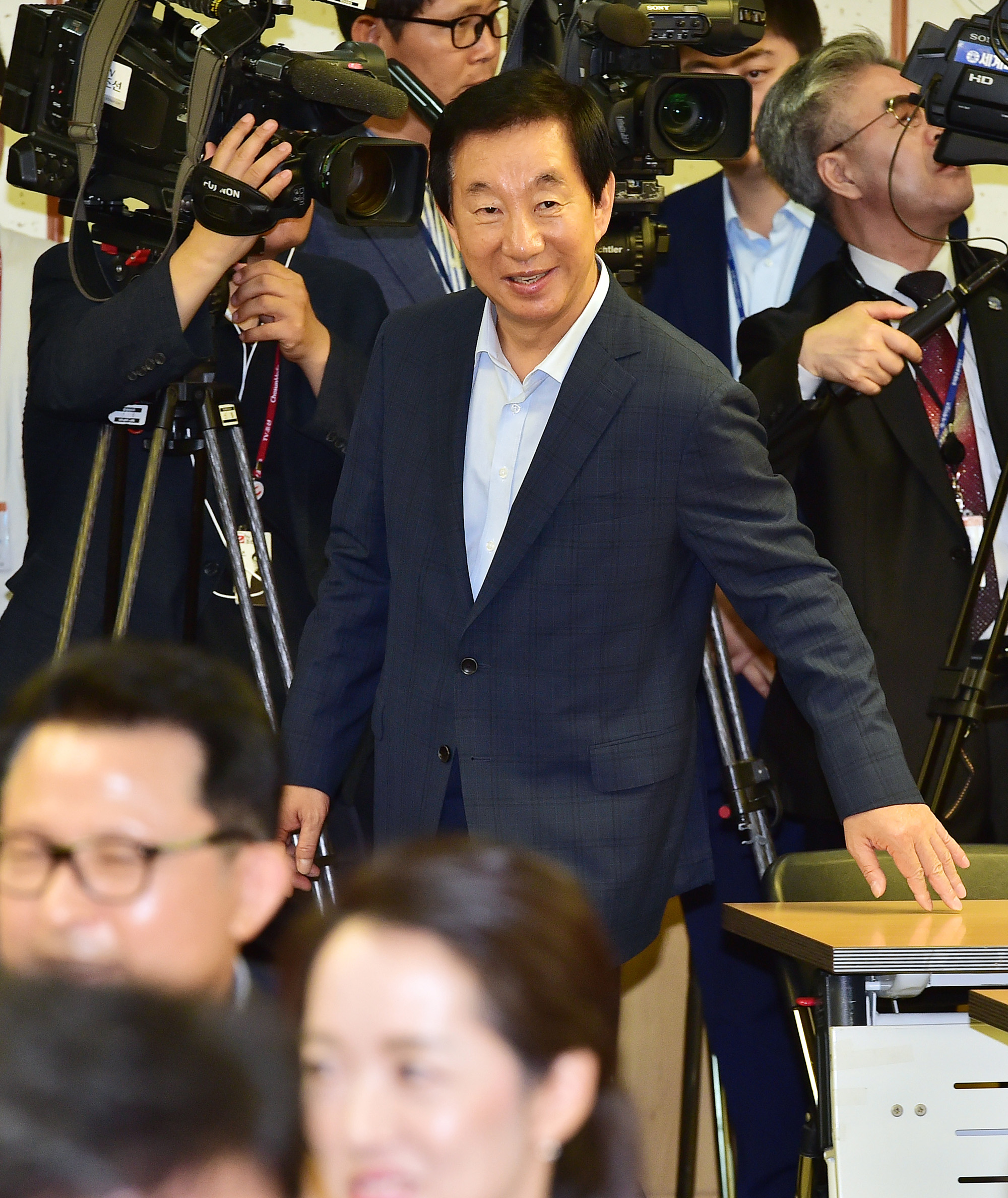 정치국회;자유한국당원외당협위원장;김성태당권한대행
