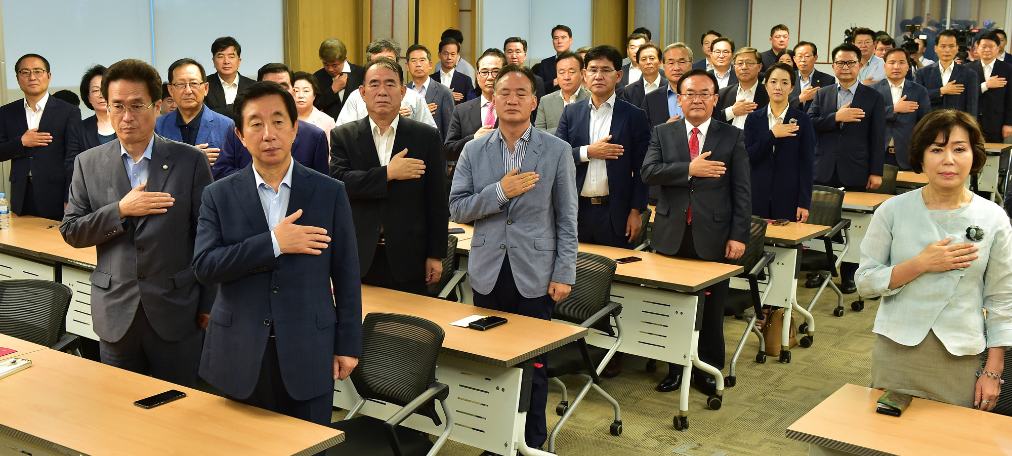 정치국회;자유한국당원외당협위원장;김성태당권한대행