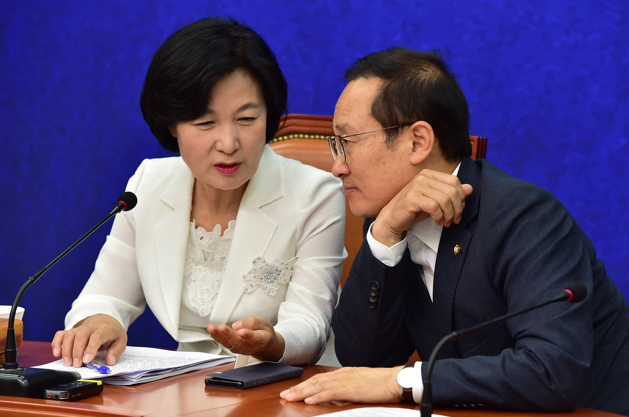 정치국회;더불어민주당;추미애대표;홍영표원내대표