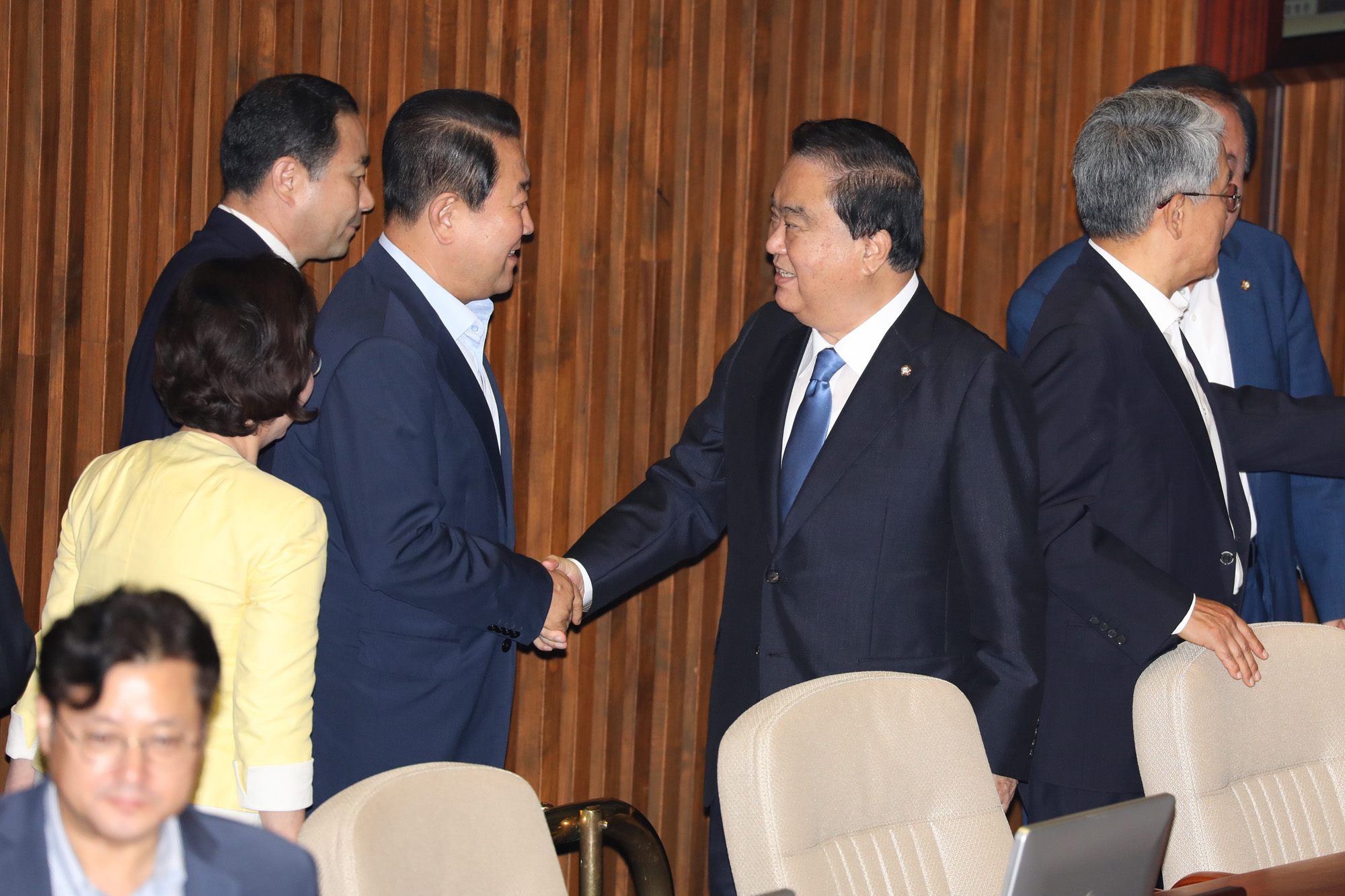 정치국회;본회의;국회의장선출;문희상국회의장