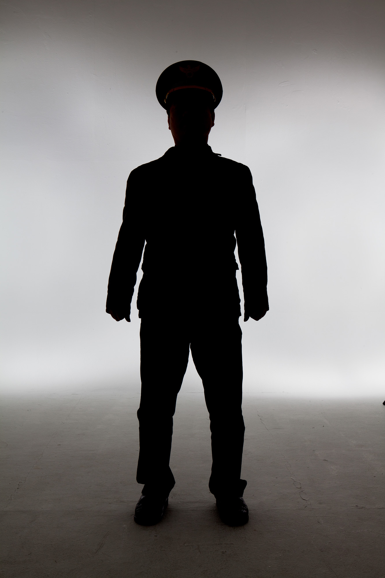 경찰복장입은 사람 실루엣/경찰복입은 사람 실