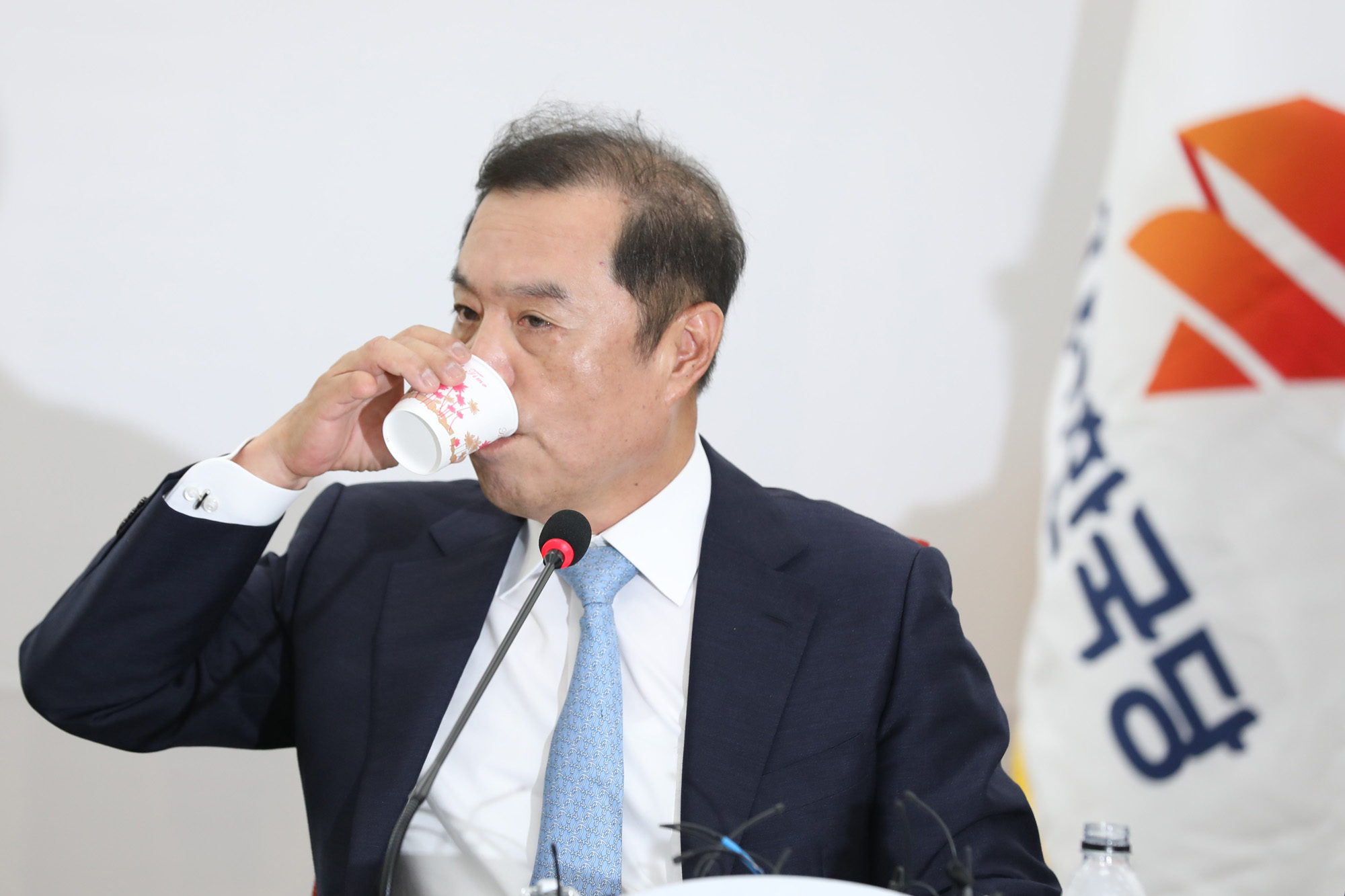 정치국회;김병준비상대책위원장;자유한국당비상대책위