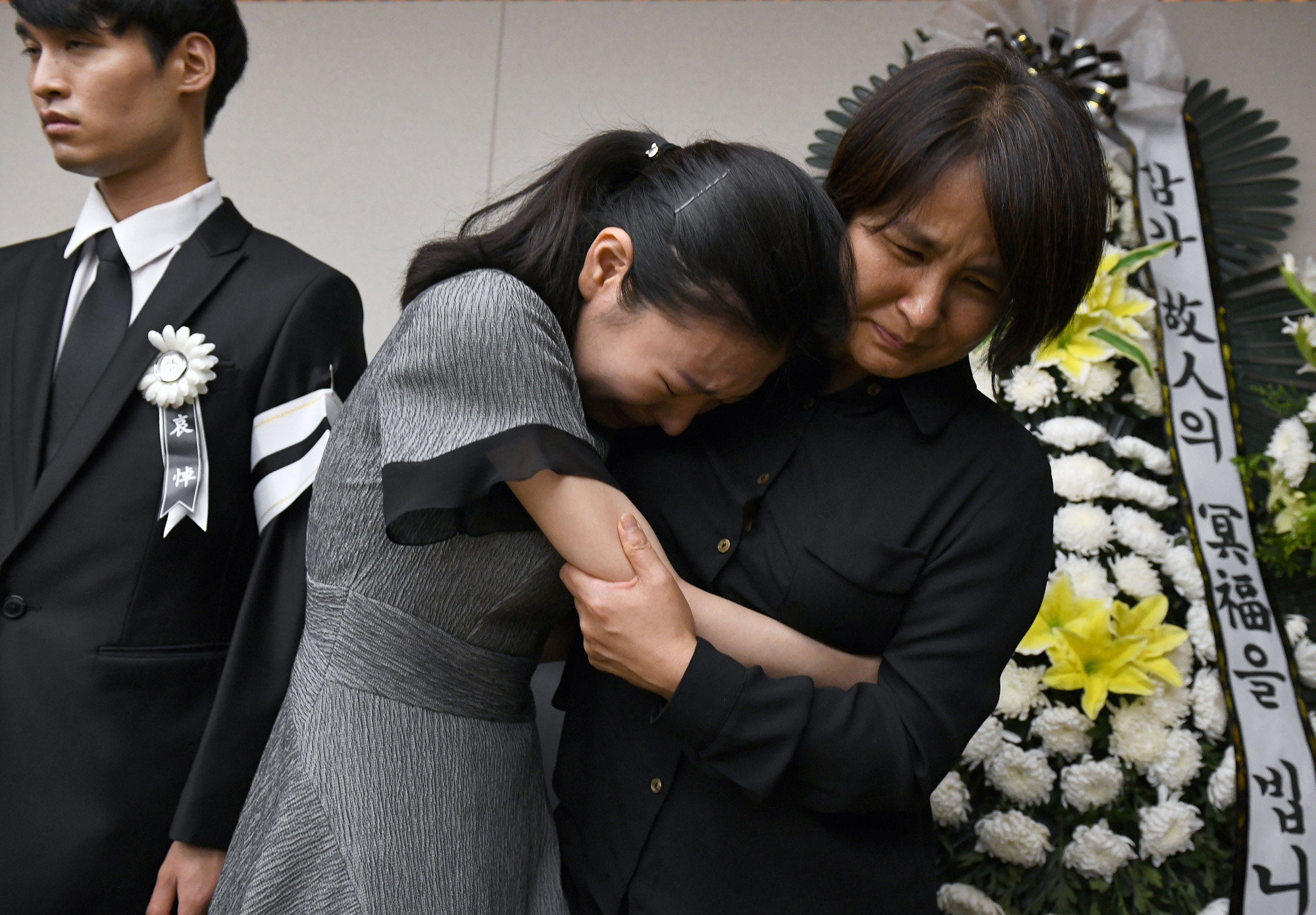 사회;사건사고;정치;정치인;정당인;정의당;진보정당;정의당원내대표;노회찬;노회찬투신;노회찬사망;노회찬빈소