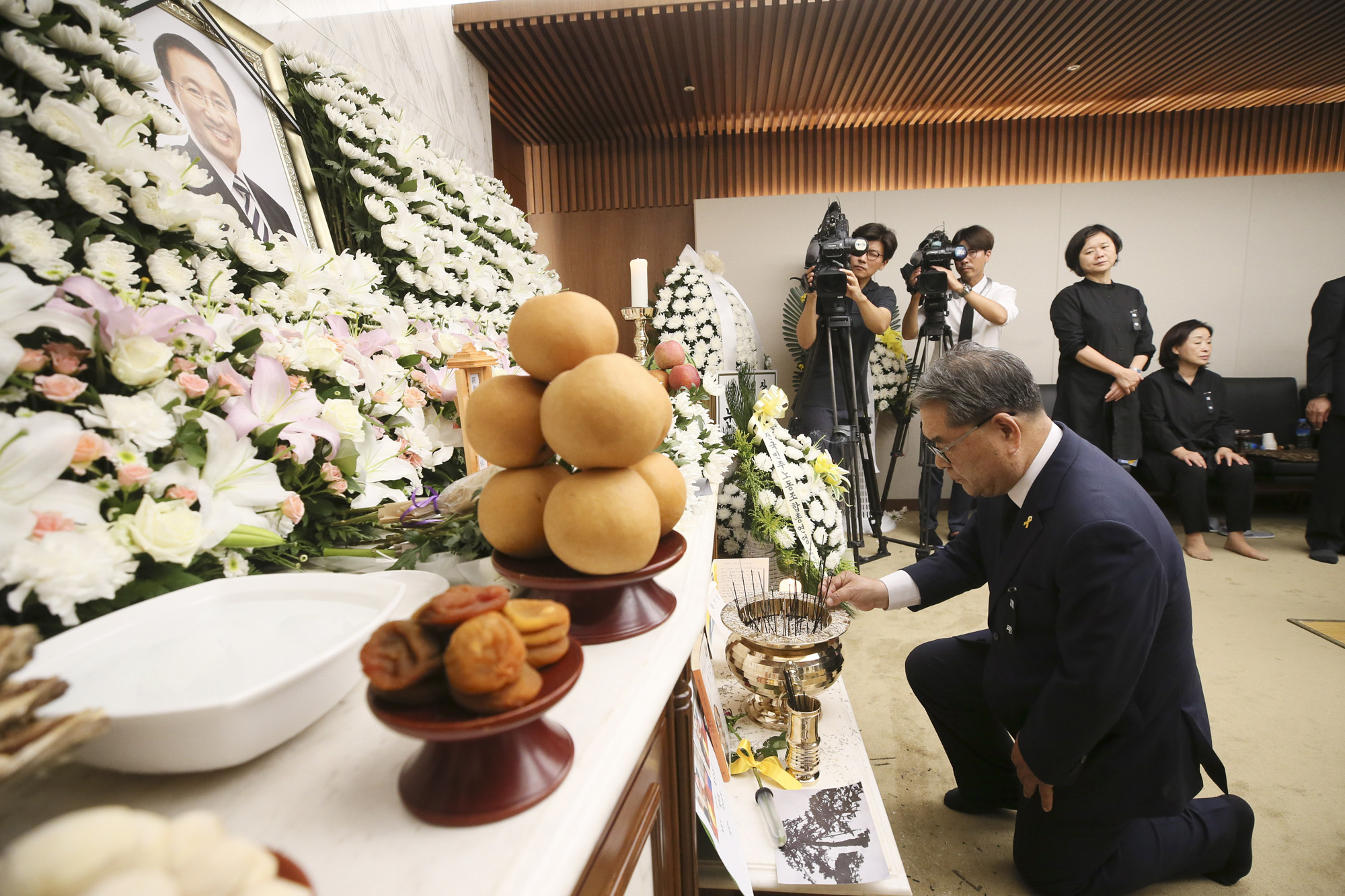 사회;사건사고;정치;정치인;정당인;정의당;진보정당;정의당원내대표;노회찬;노회찬투신;노회찬사망;노회찬빈소