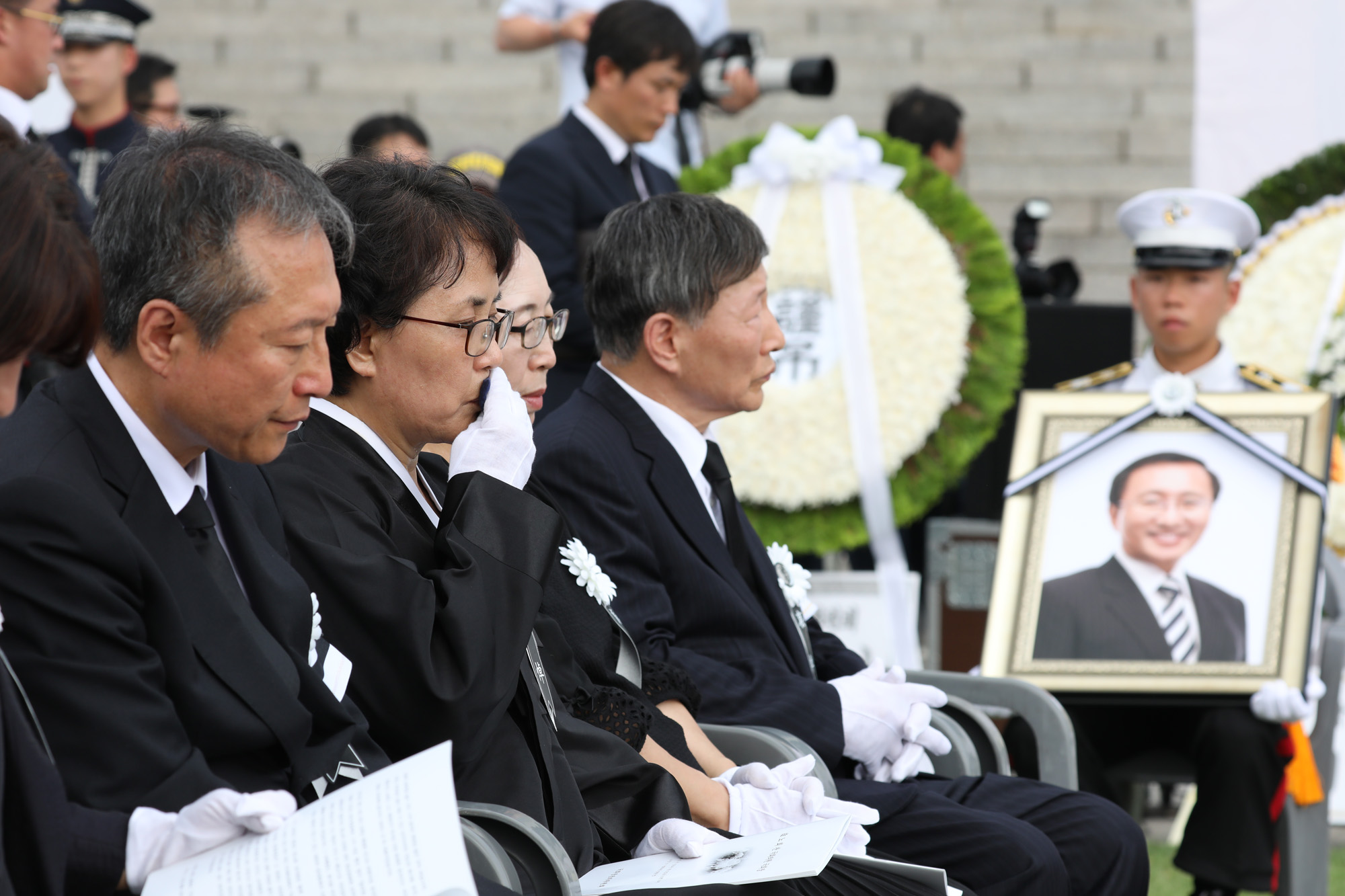 정치국회;고노회찬영결식;노회찬부인