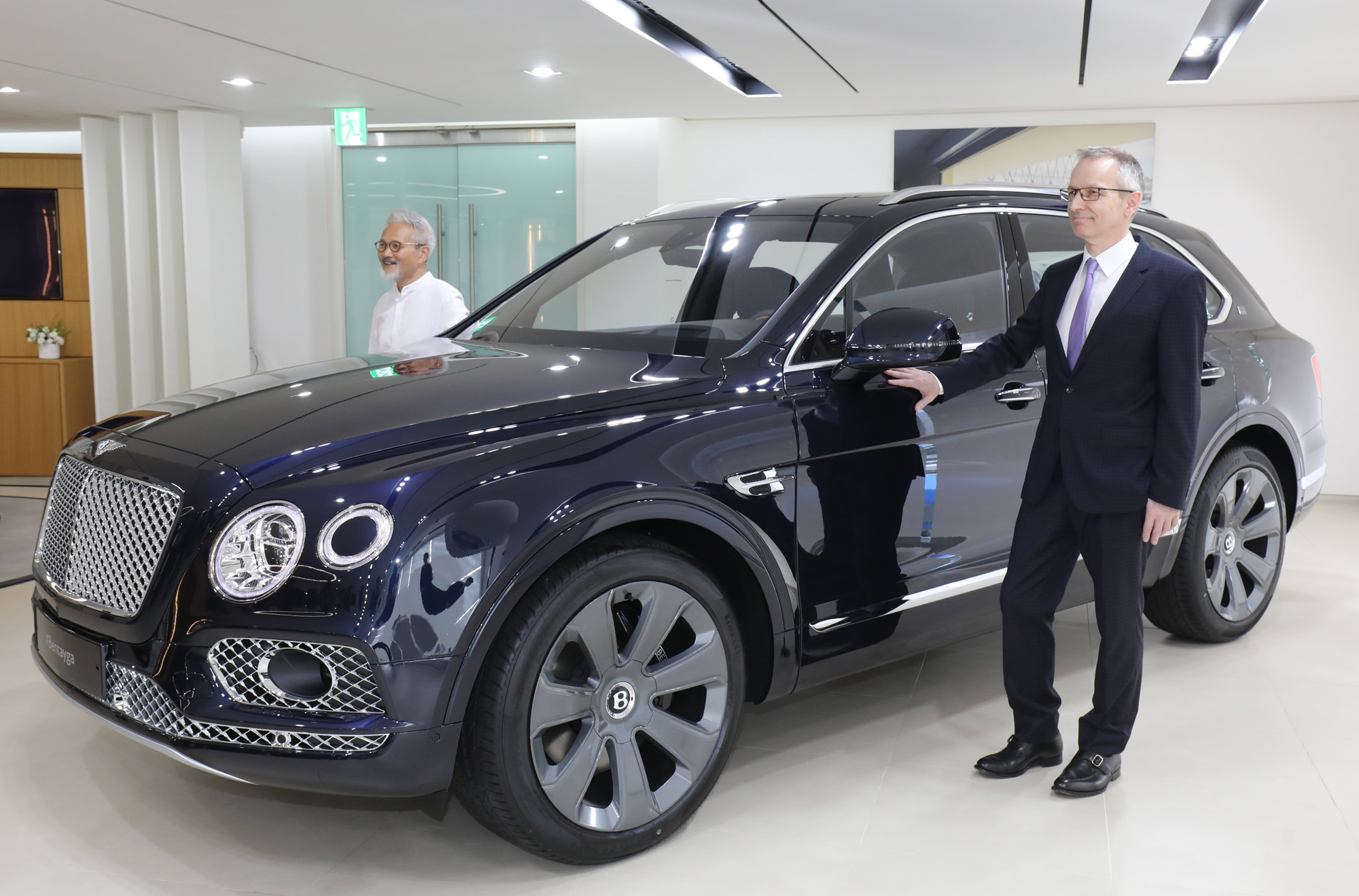 벤틀리;벤테이가;W12;뮬리너