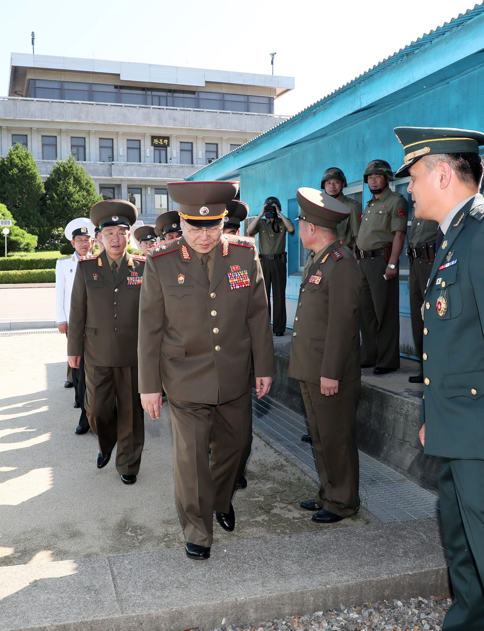 정치;남북장성급회담;남북회담;판문점평화의집;안익산중장