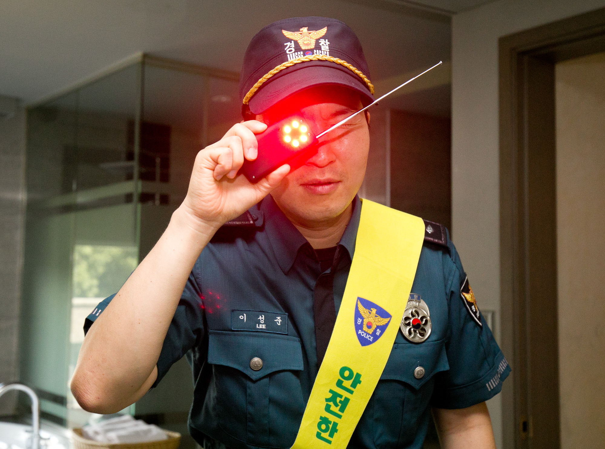 몰카;몰래카메라;호텔몰카;모텔몰카;몰카탐지기;몰래카메라탐지