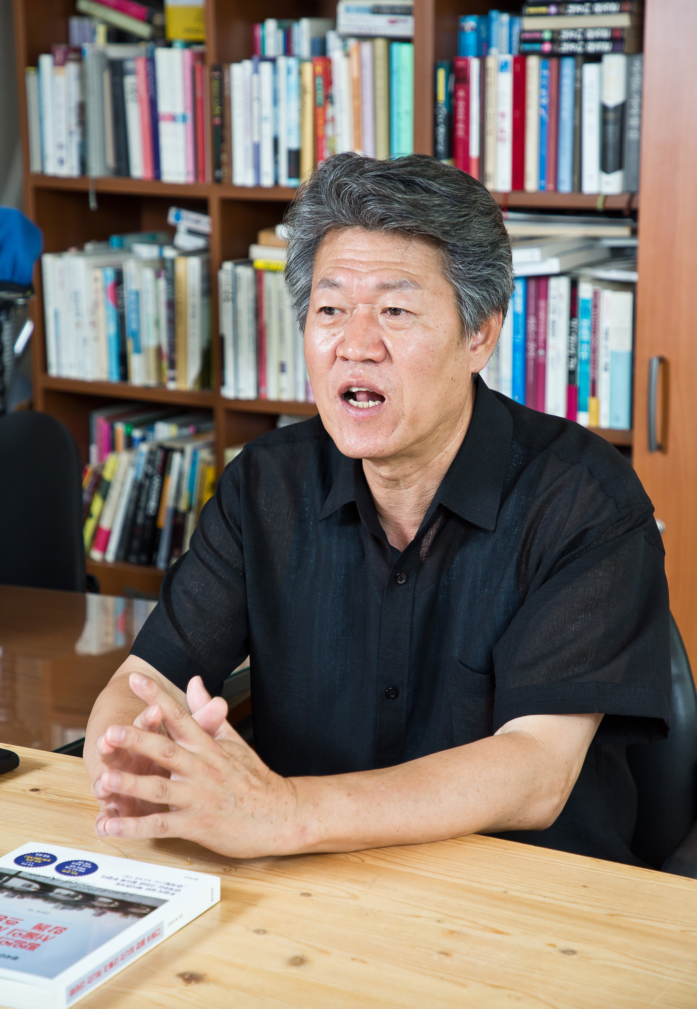 국제;외교;북한;방북;통일전문기자;진천규;통일TV;재미언론인;단독방북취재;신간;평양의시간은서울의시간과함께흐른다