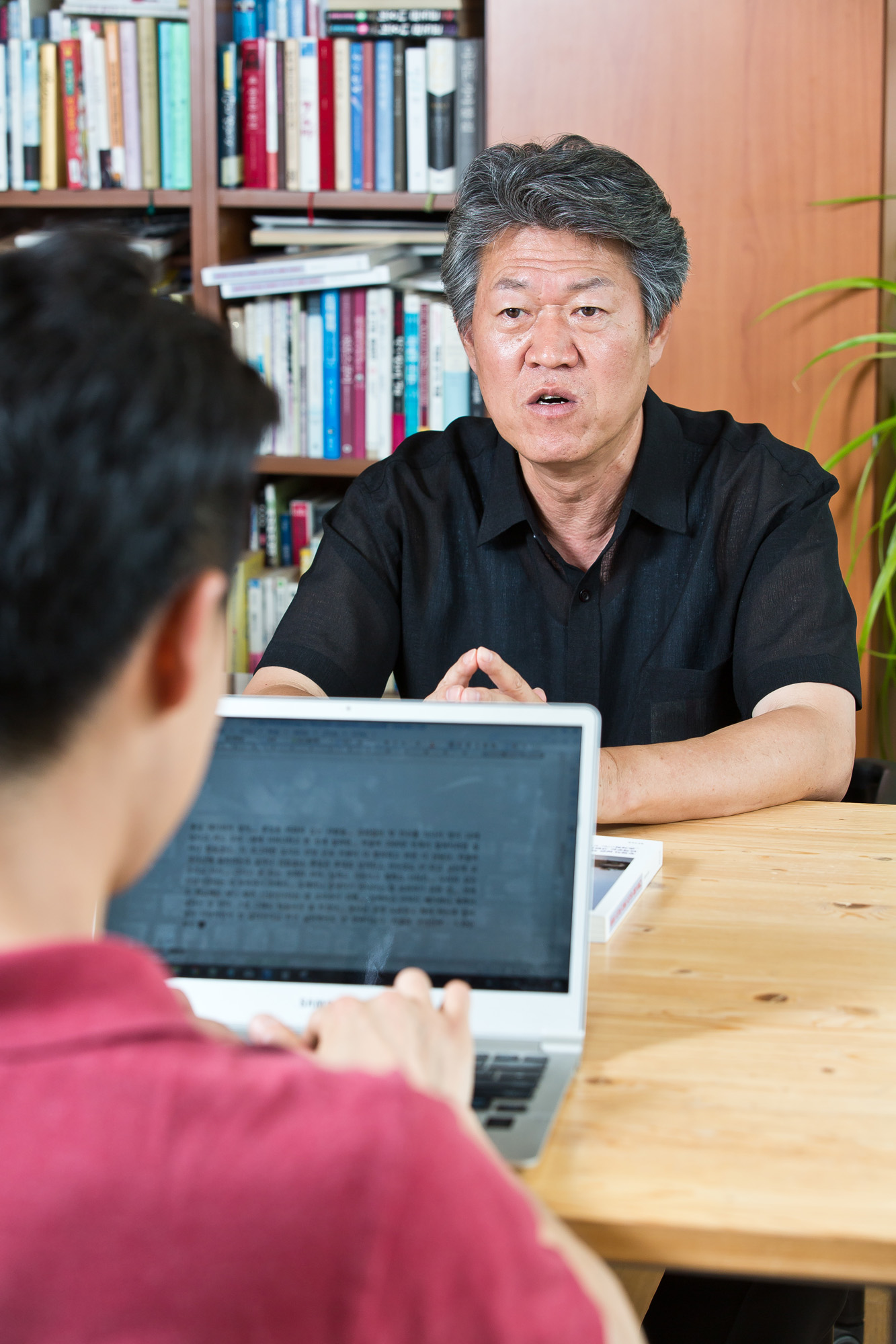 국제;외교;북한;방북;통일전문기자;진천규;통일TV;재미언론인;단독방북취재;신간;평양의시간은서울의시간과함께흐른다