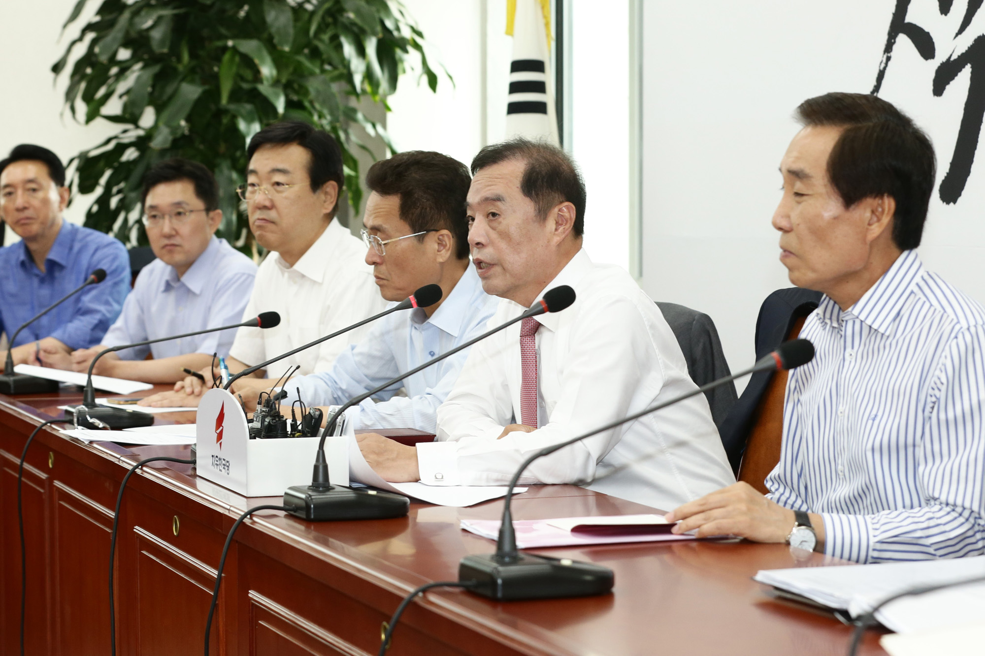 정치국회;자유한국당비대위;김병준위원장