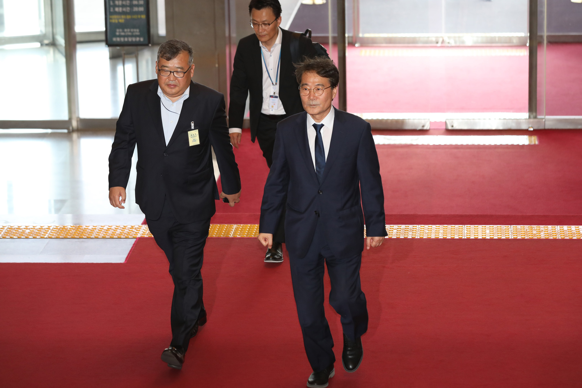 정치국회;예산결산위원회;장하성정책실장