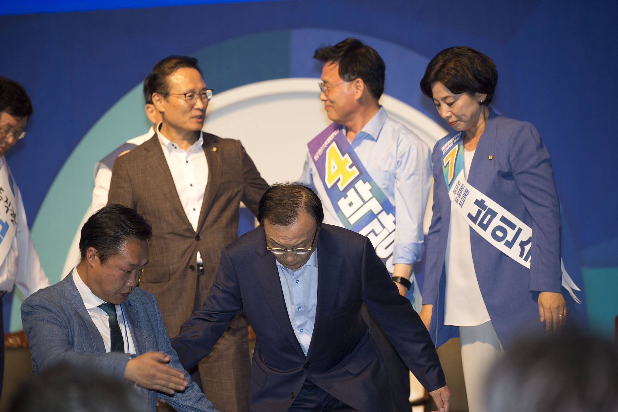 정치;정당;더불어민주당;전당대회;전국대의원대회;당대표;선출