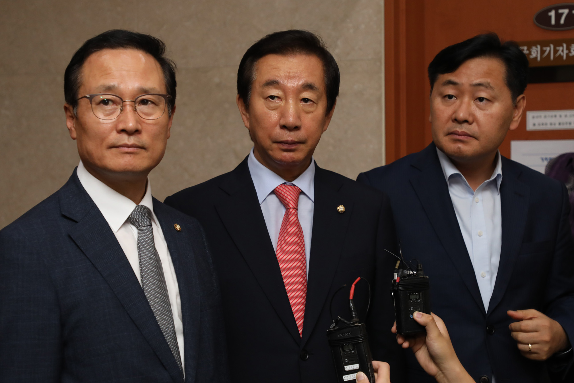 정치국회;여야원내대표;홍영표;김성태