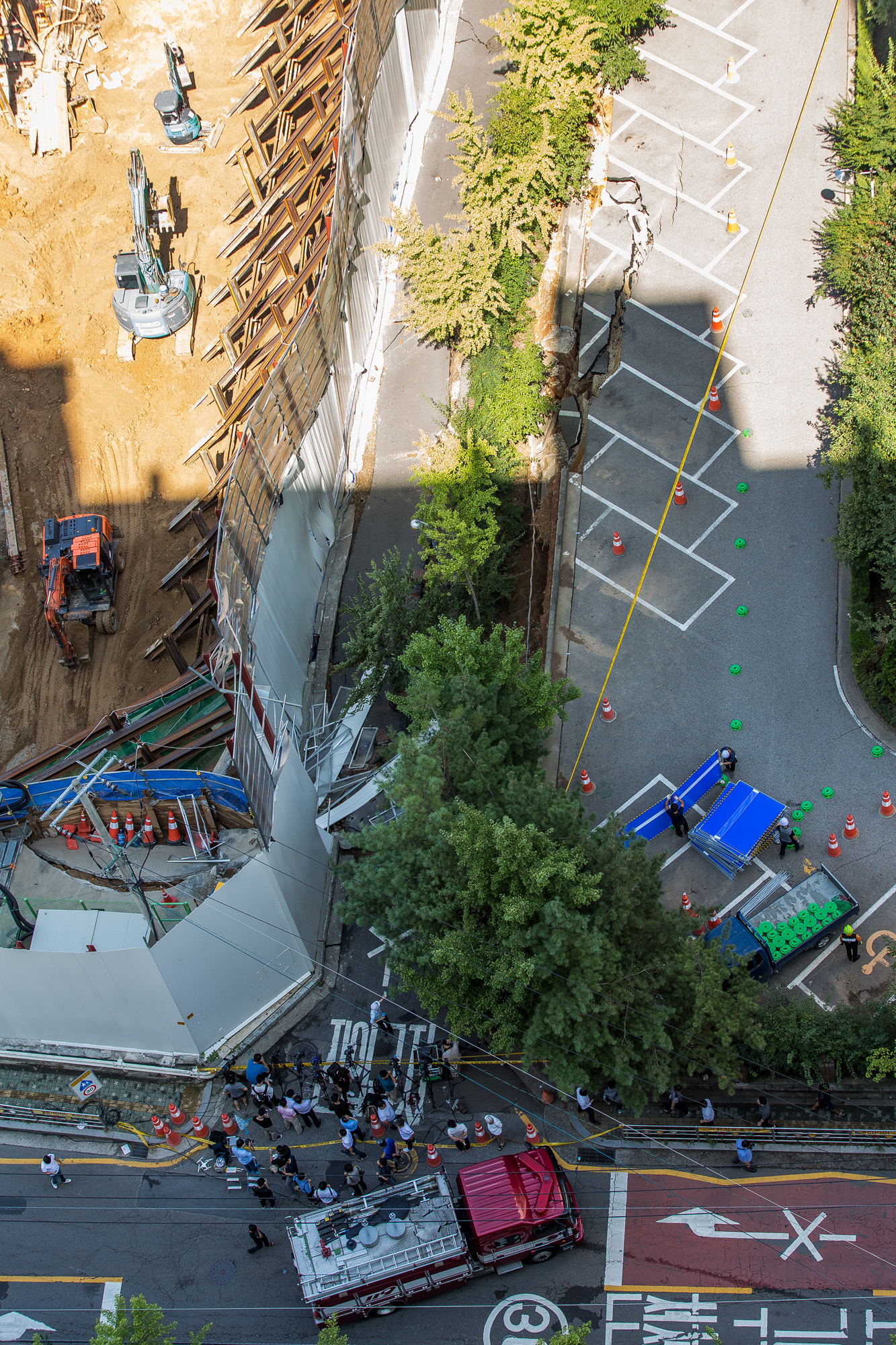 사회;사건사고;자연재해;싱크홀;땅꺼짐;금천구싱크홀;가산동싱크홀;공사현장땅꺼짐