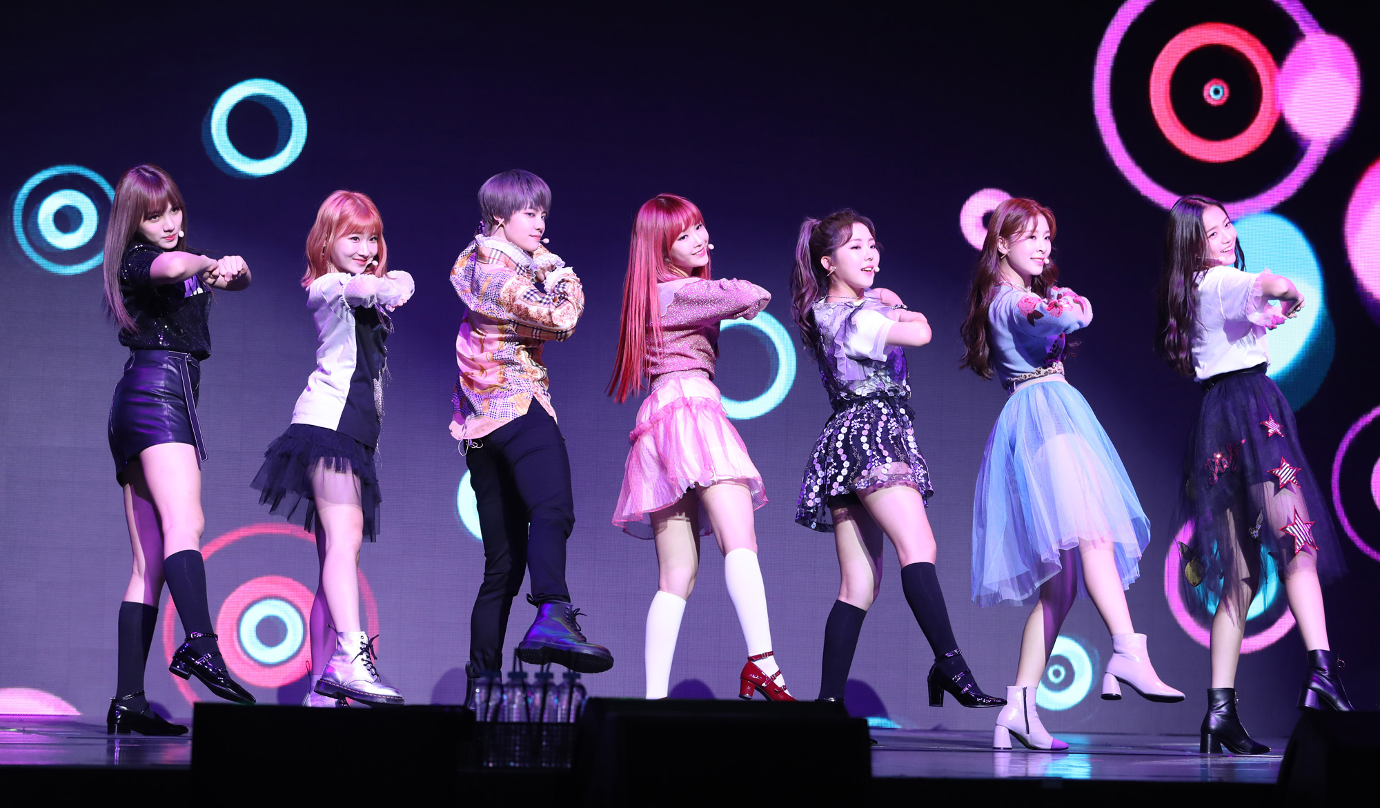공원소녀;데뷔쇼케이스;걸그룹;김형석프로듀싱