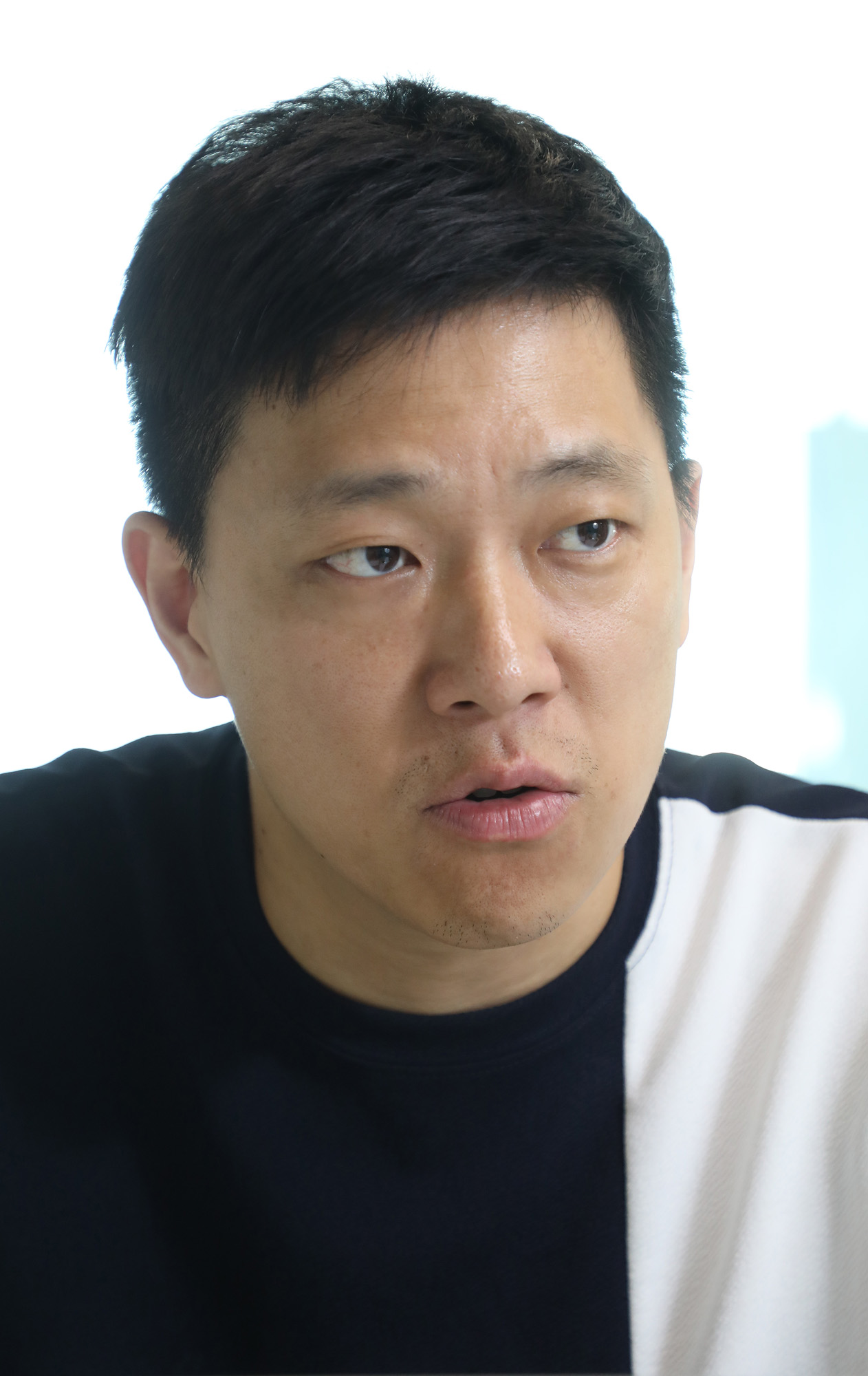 디파인드;김주형;스타트업;신발