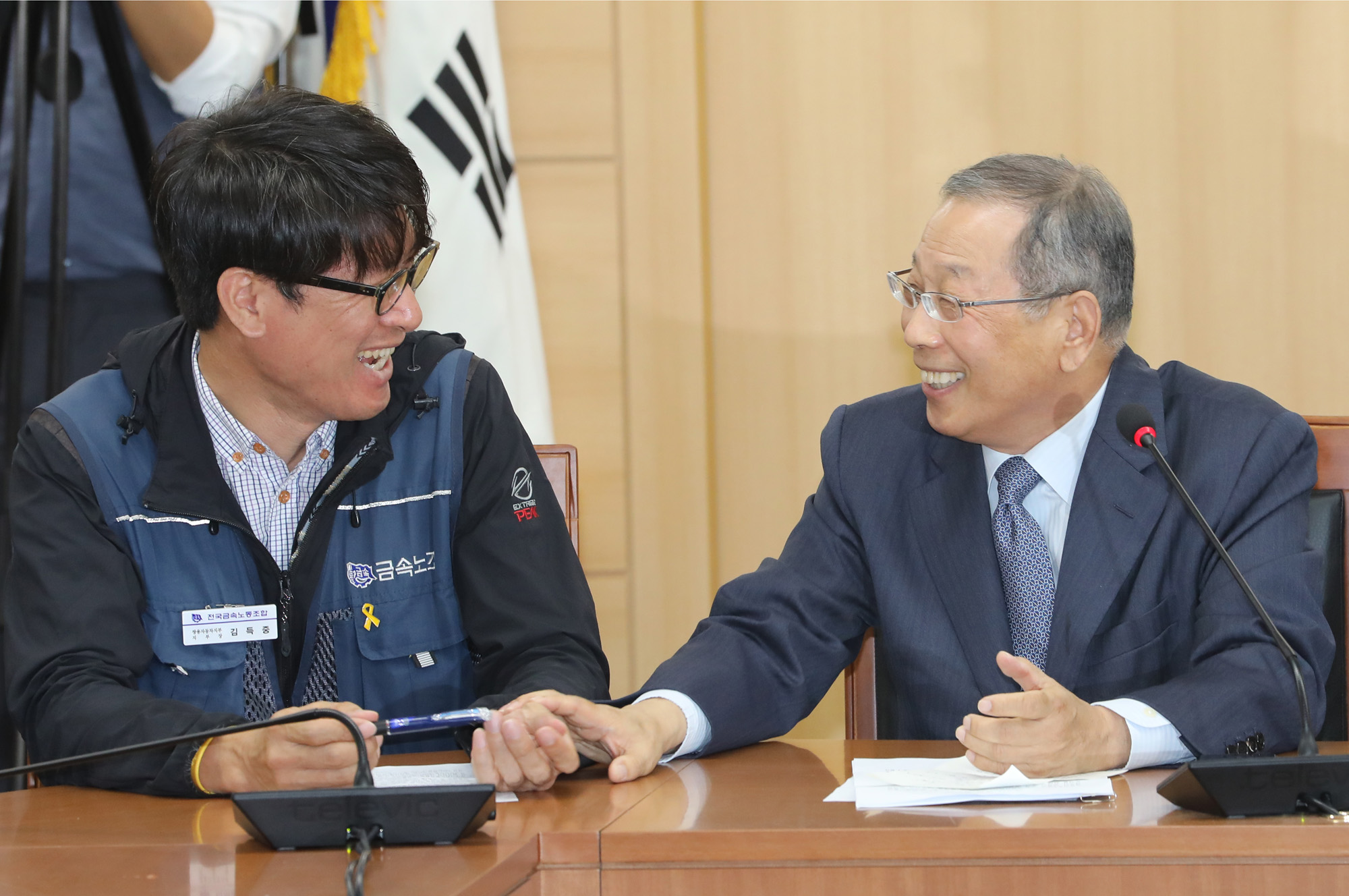 쌍용자동차;쌍용사태;쌍용차사태;쌍용차해고;쌍용복직
