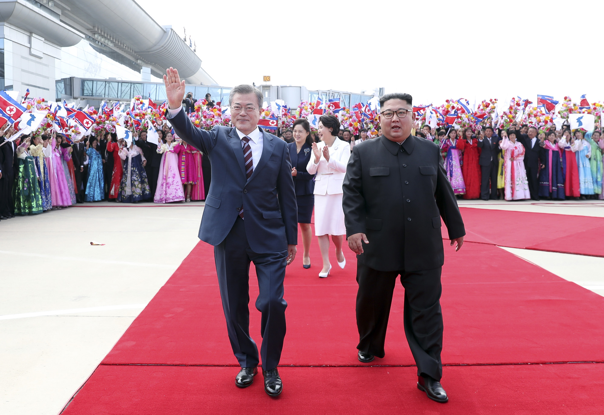 남북정상회담;평양;순안공항;김정은;문재인