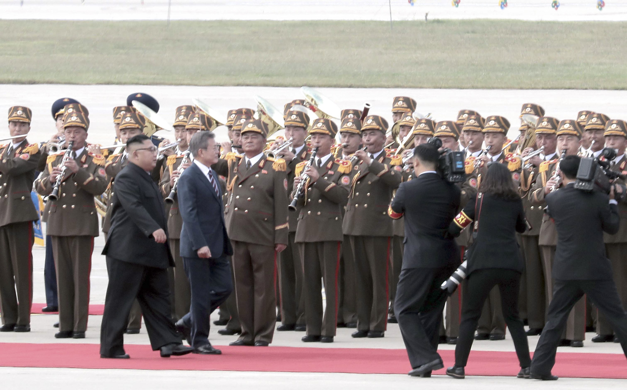 남북정상회담;평양;순안공항;김정은;문재인