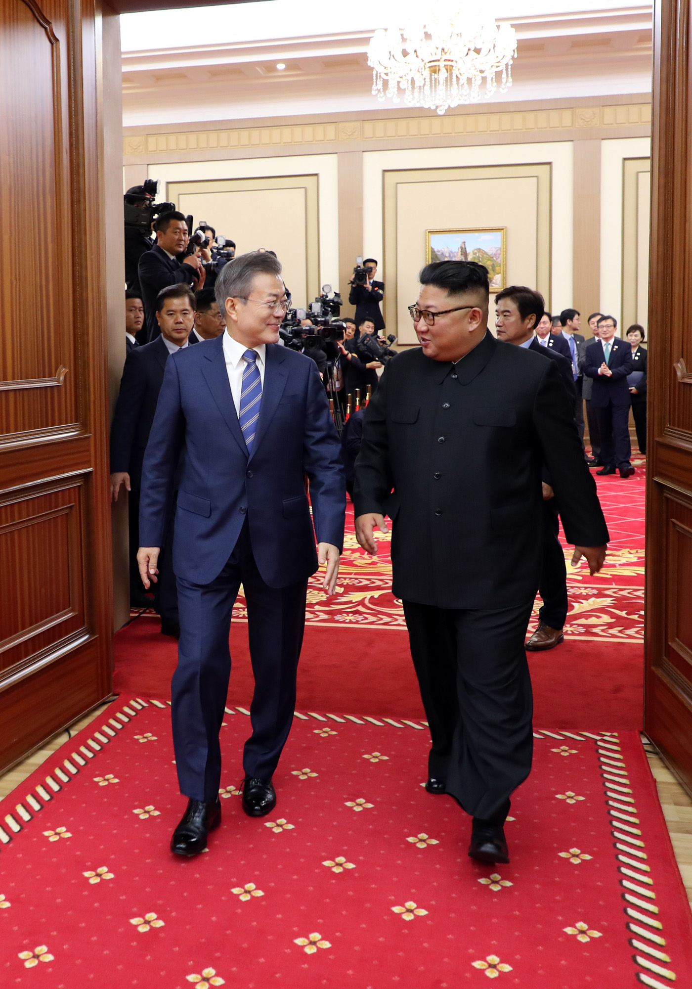 남북정상회담;평양;순안공항;김정은;문재인;3차남북정상회담