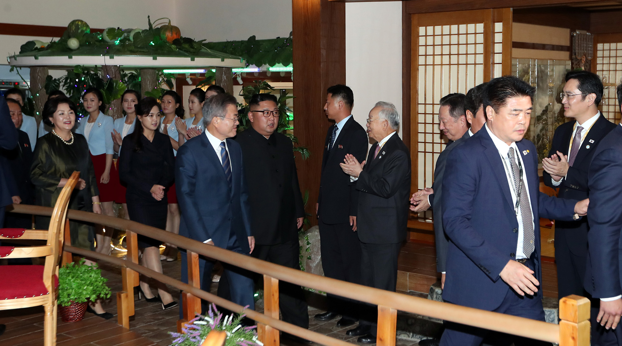 남북정상회담;평양;순안공항;김정은;문재인;3차남북정상회담