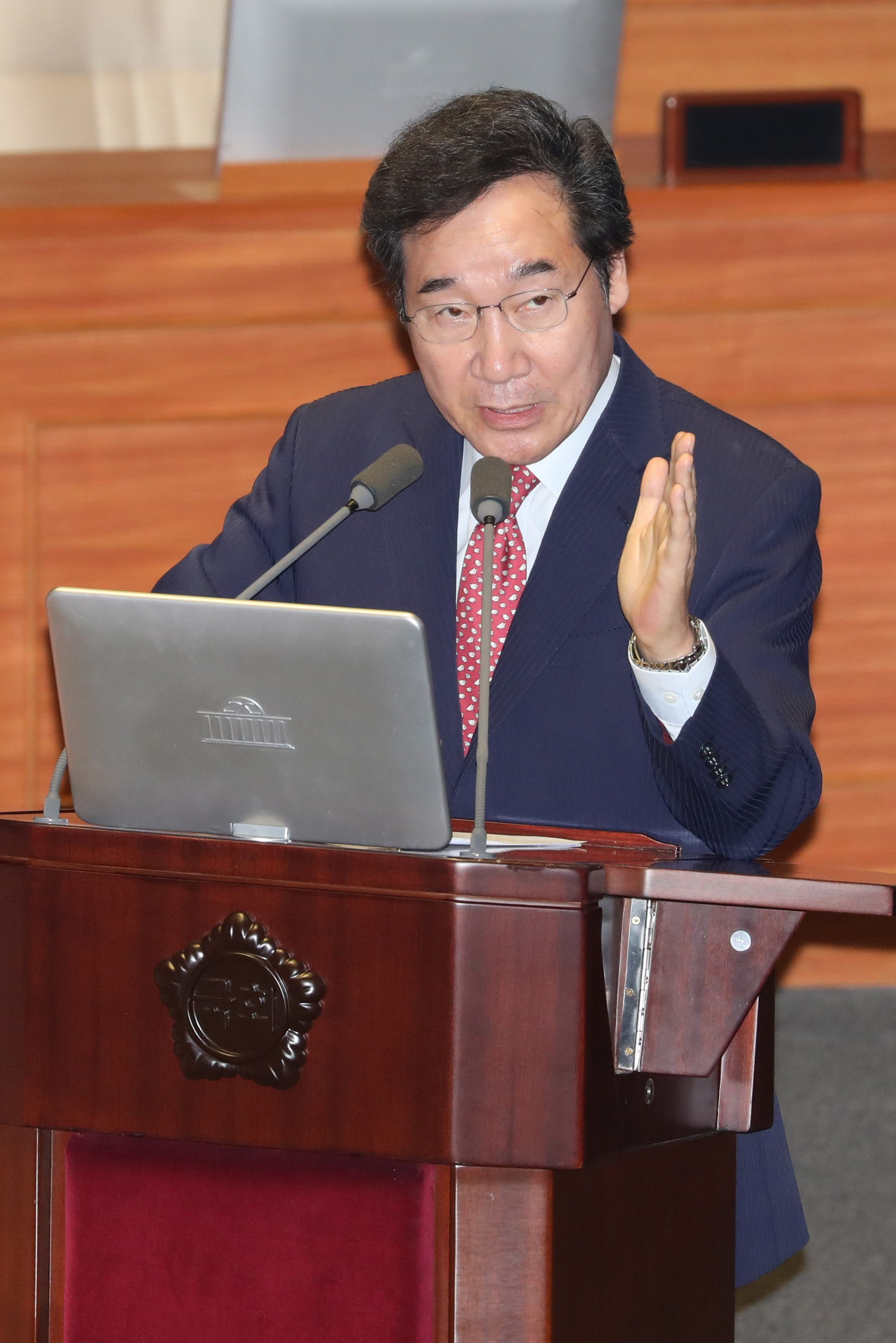 정치국회;이낙연국무총리;대정부질문