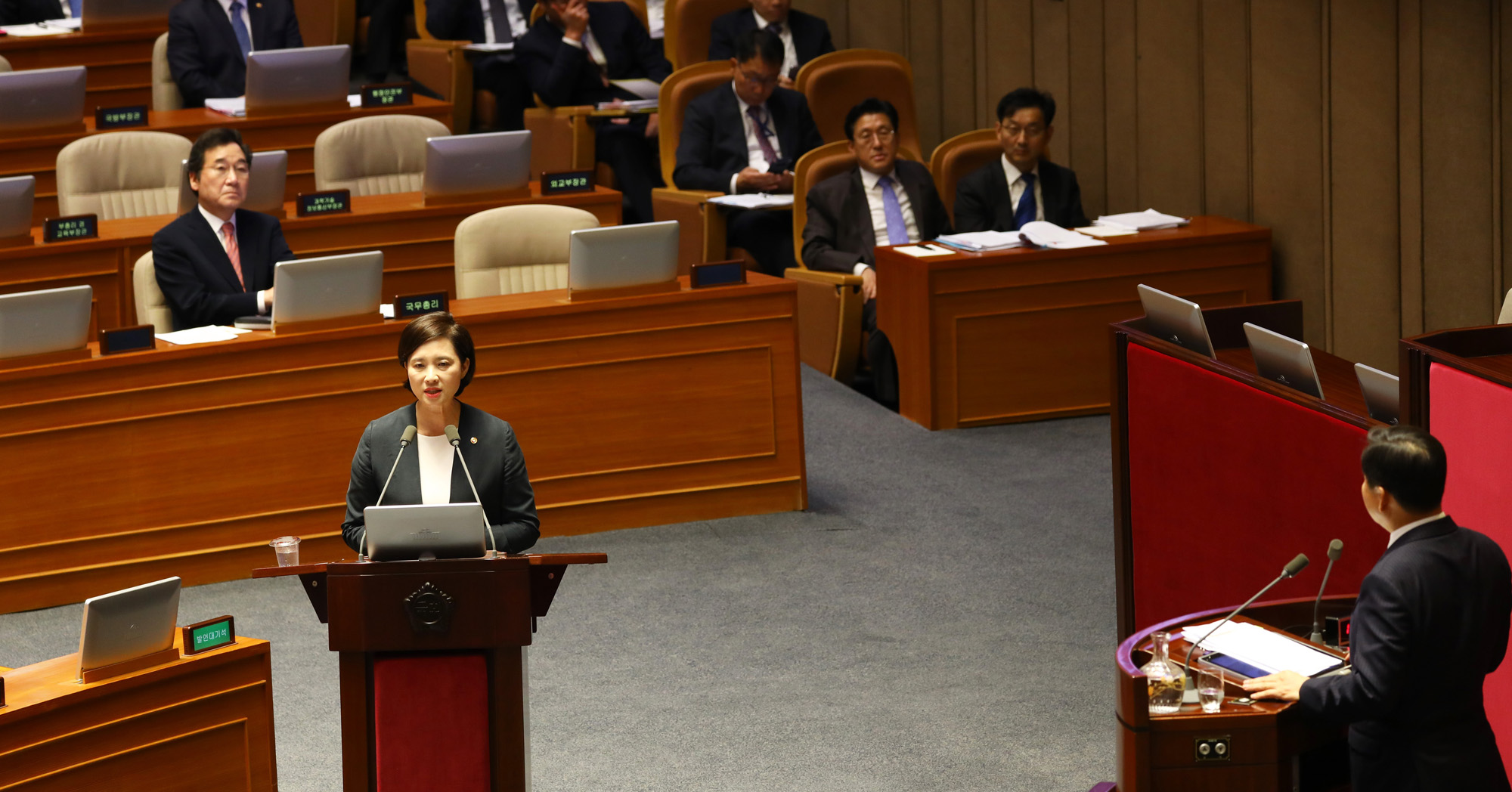 정치사회;대정부질문;유은혜;교유부장관