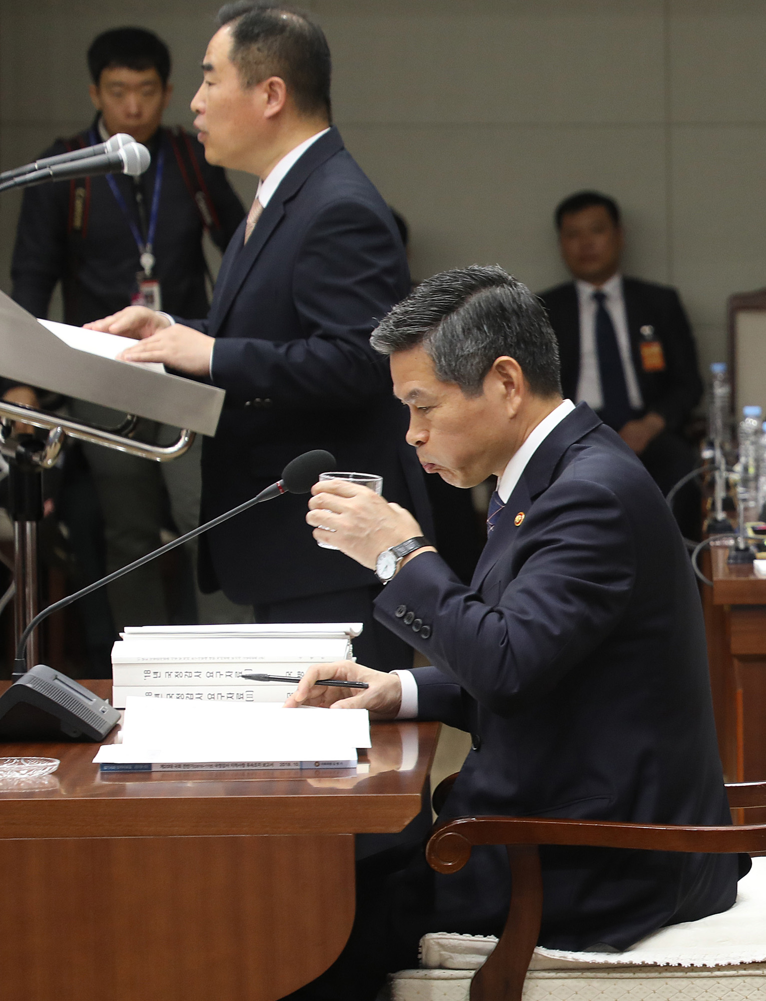 정경두;국방부장관;국감;국정감사;2018국정감사;국방부국정감사