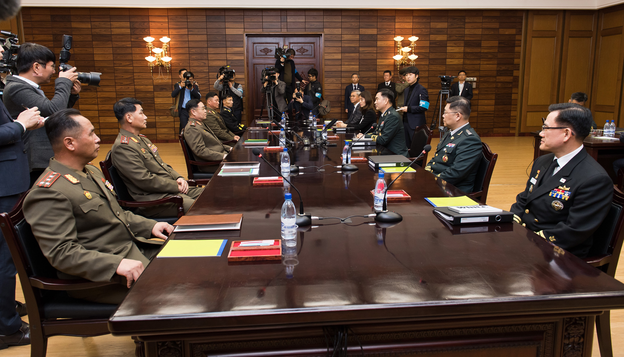 북한;남북회담;남북장성급군사회담;남북장성회담;군사회담;판문점;통일각