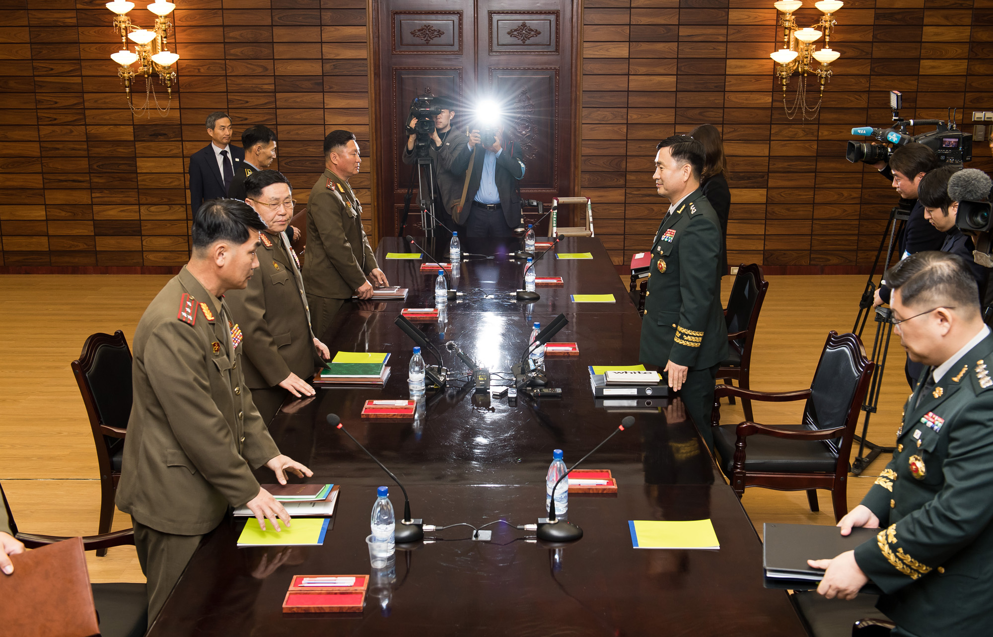 북한;남북회담;남북장성급군사회담;남북장성회담;군사회담;판문점;통일각