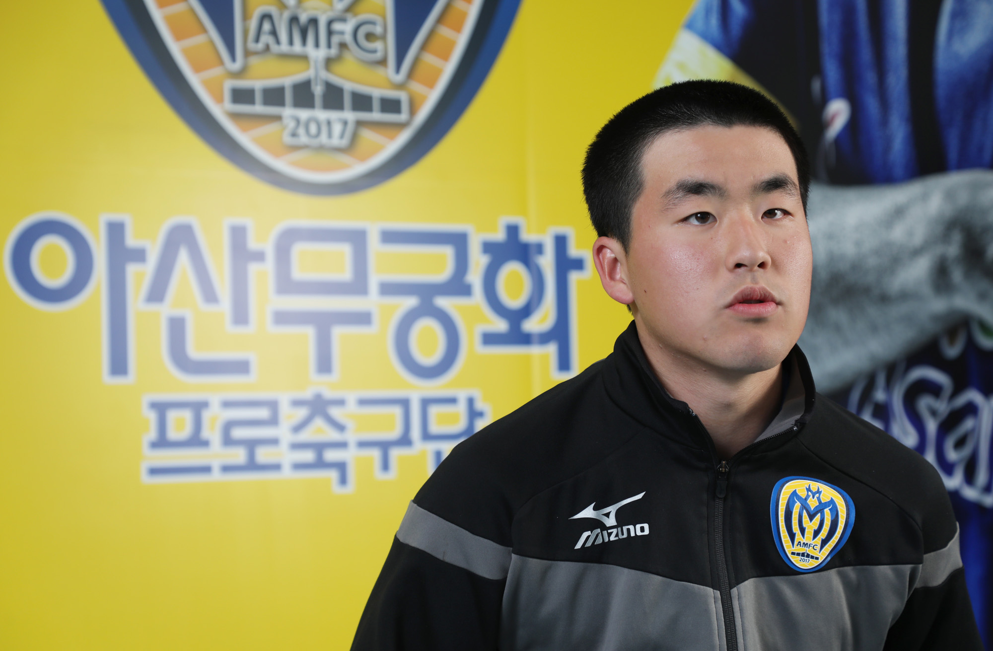 경찰청축구;아산무궁화프로축구단;유소년축구;최수혁