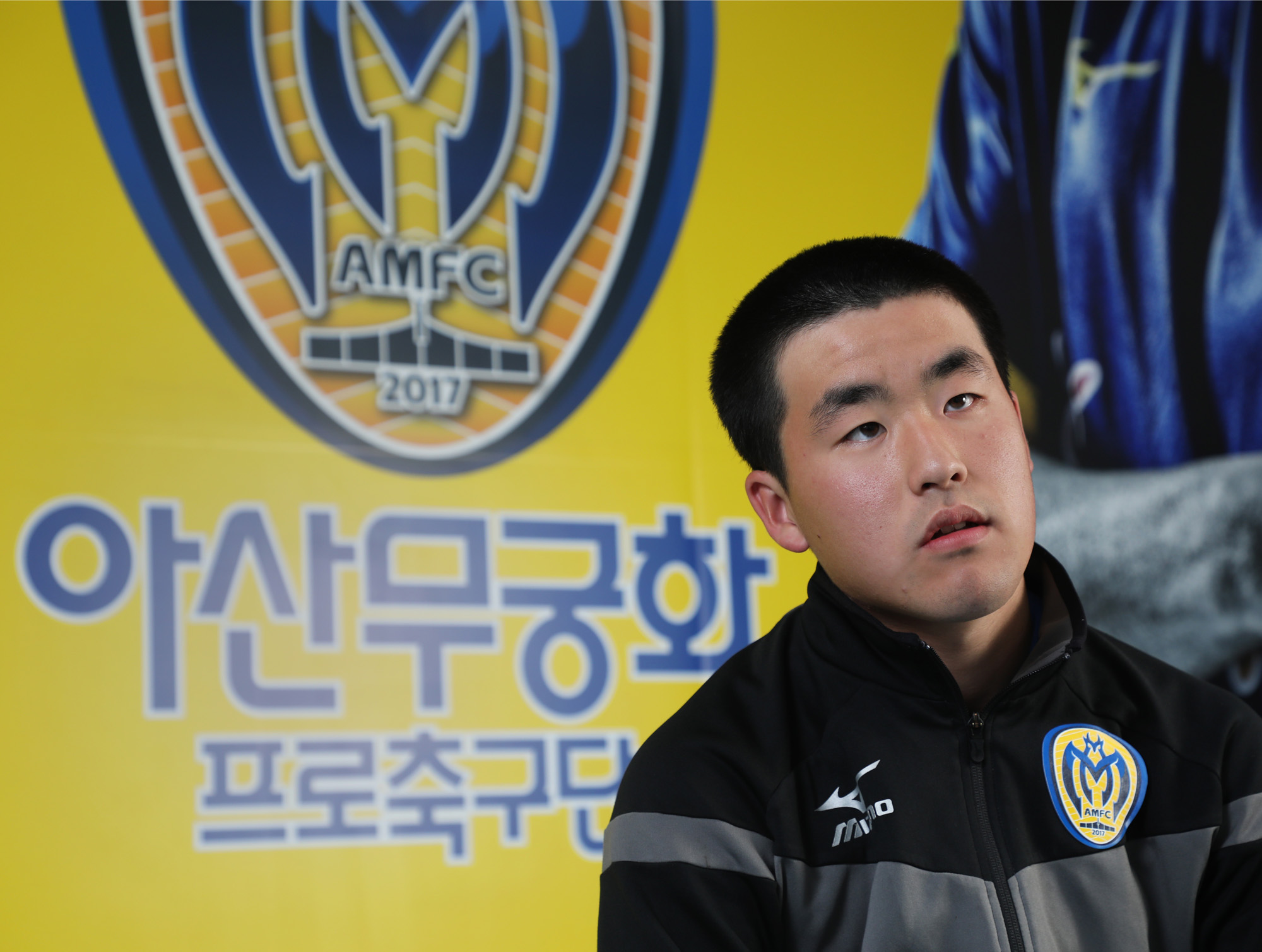 경찰청축구;아산무궁화프로축구단;유소년축구;최수혁