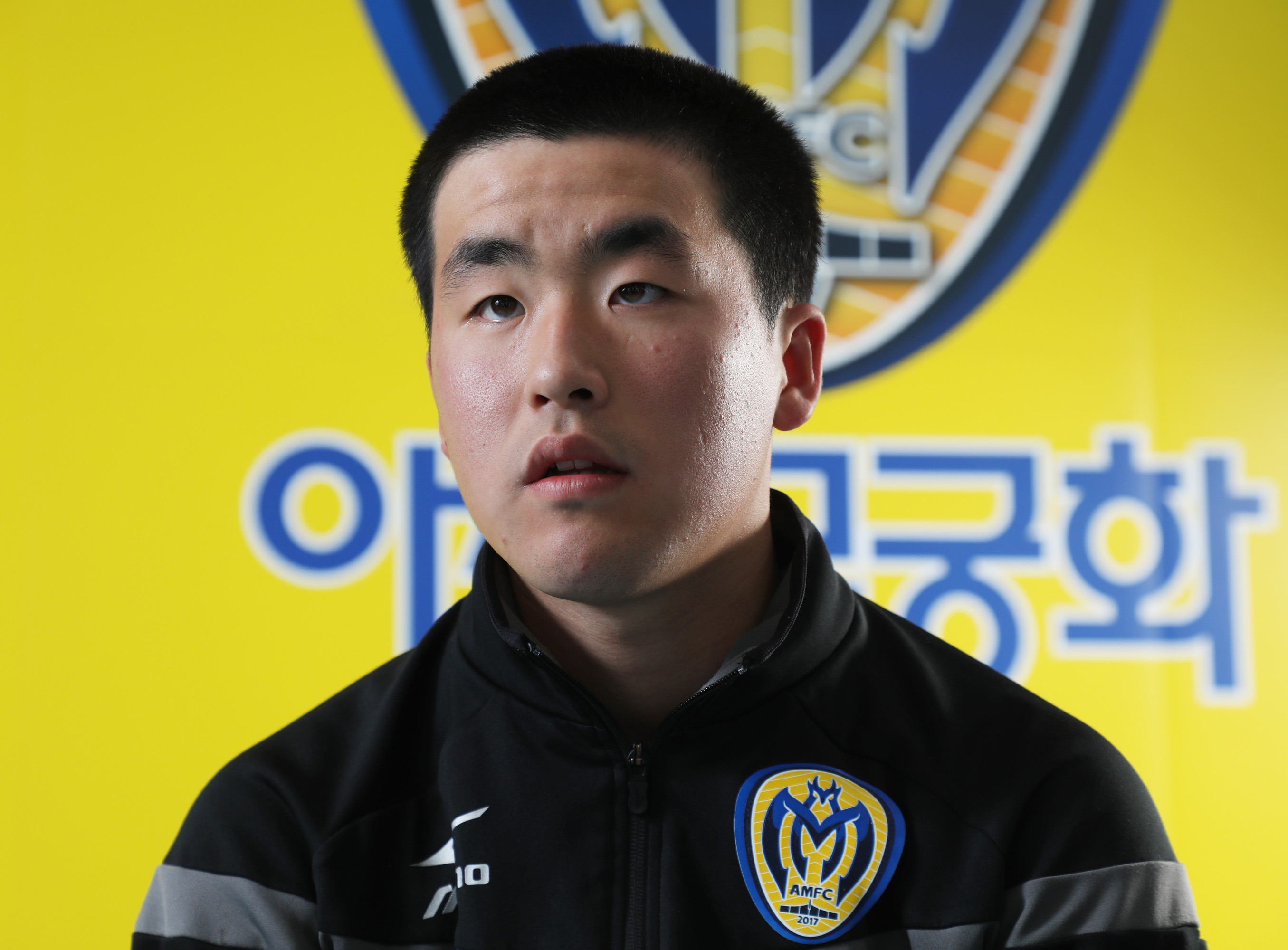 경찰청축구;아산무궁화프로축구단;유소년축구;최수혁