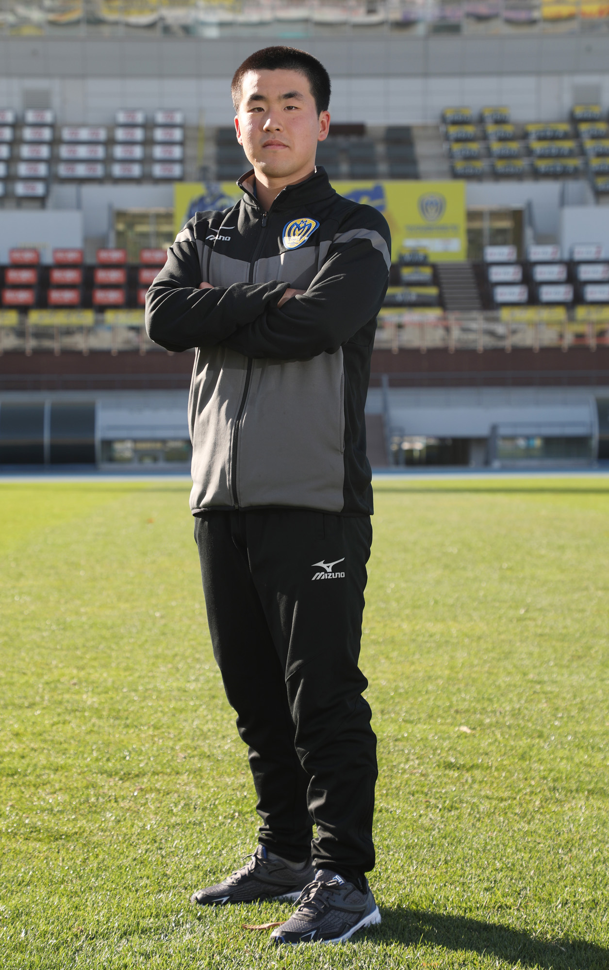 경찰청축구;아산무궁화프로축구단;유소년축구;최수혁